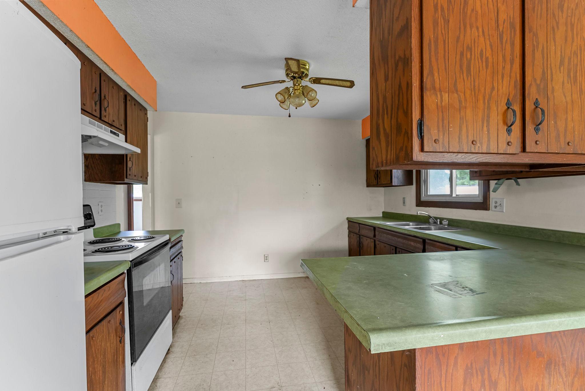 32360 Roanoke Street NW