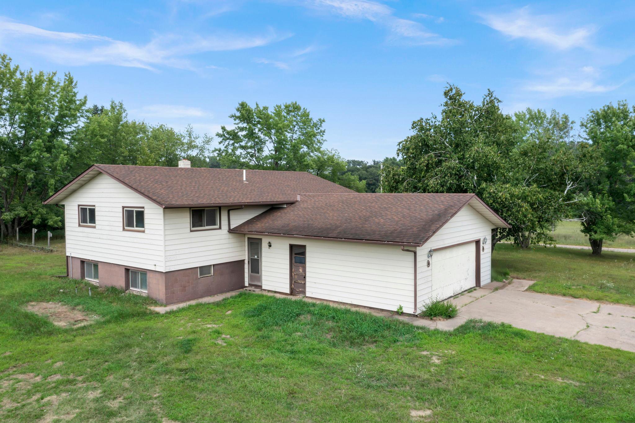 32360 Roanoke Street NW