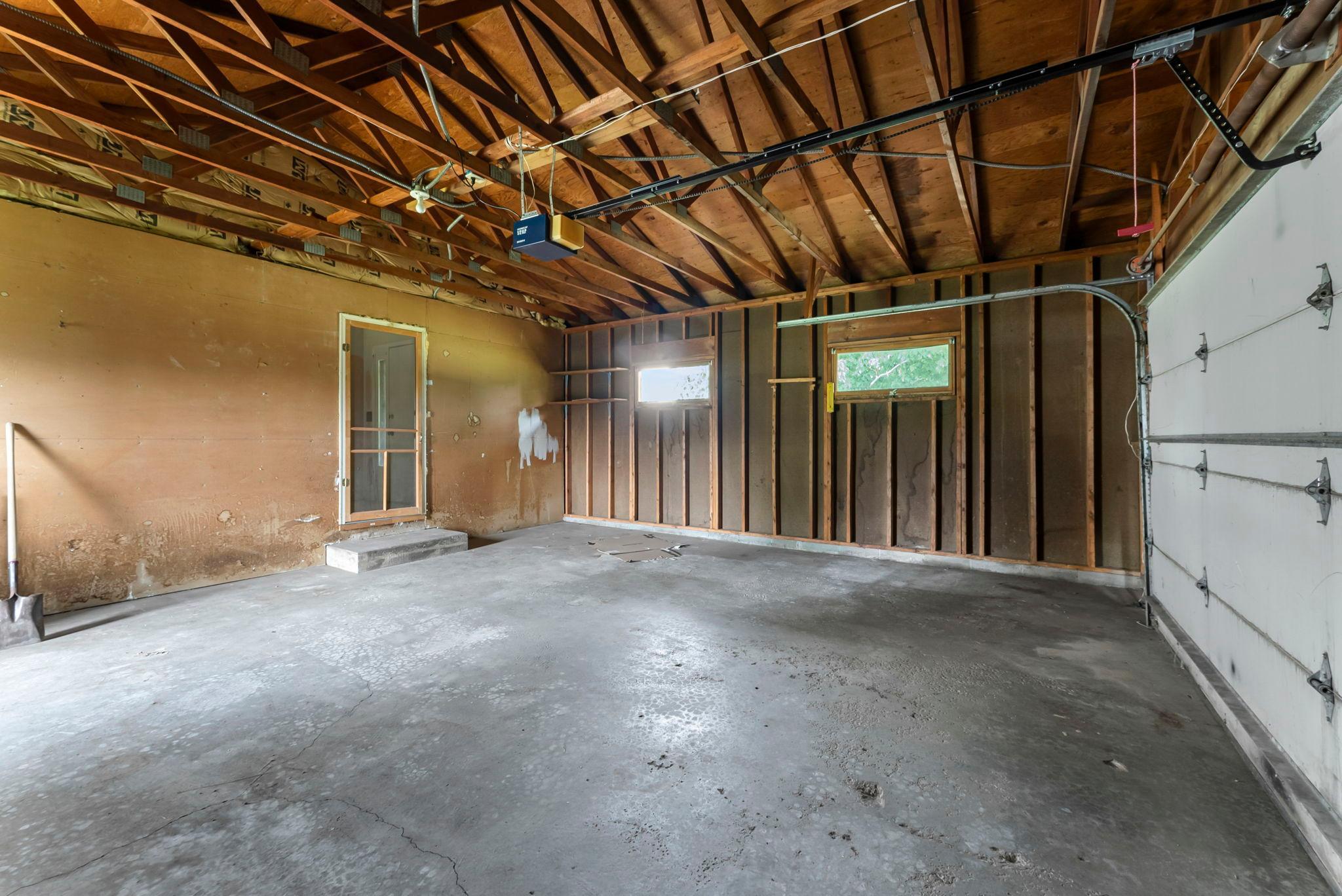 32360 Roanoke Street NW