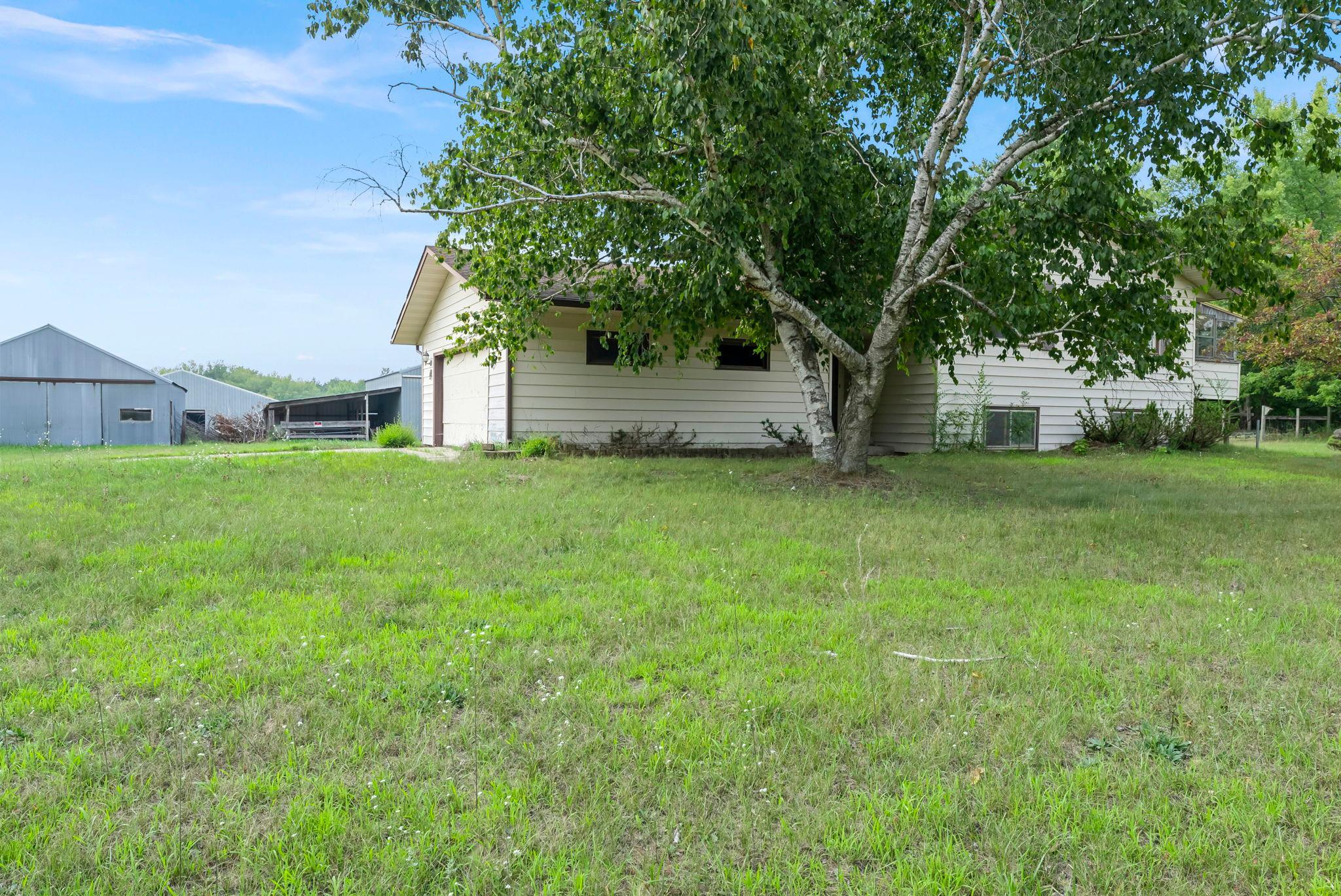 32360 Roanoke Street NW