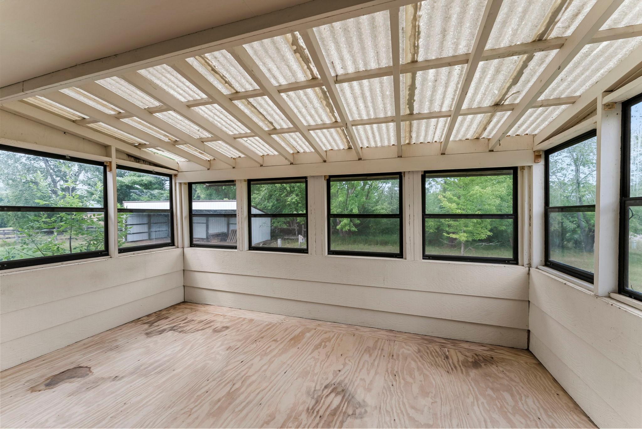 32360 Roanoke Street NW