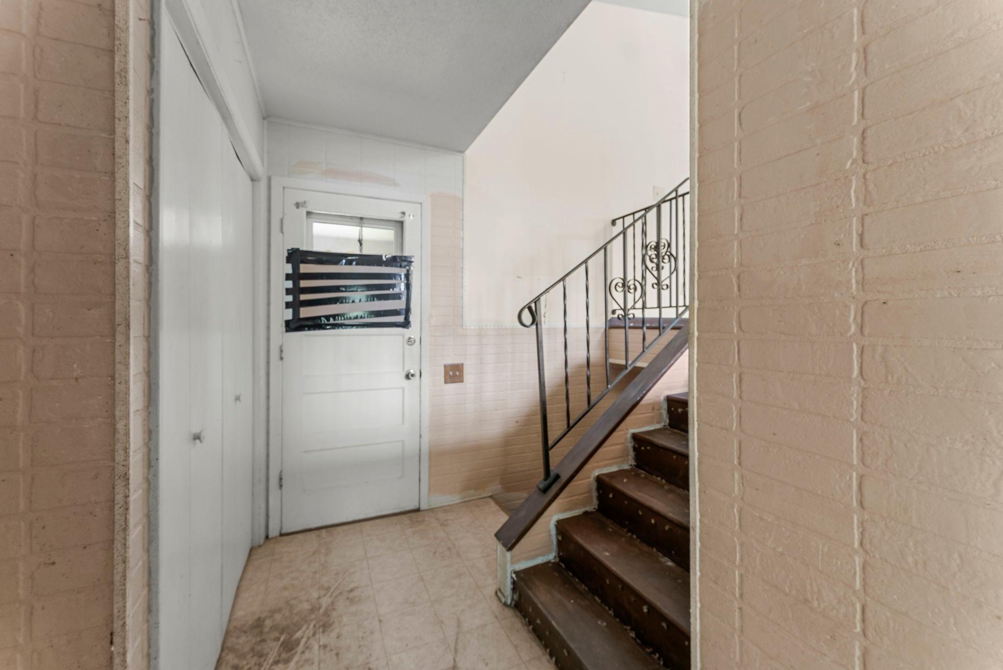 32360 Roanoke Street NW