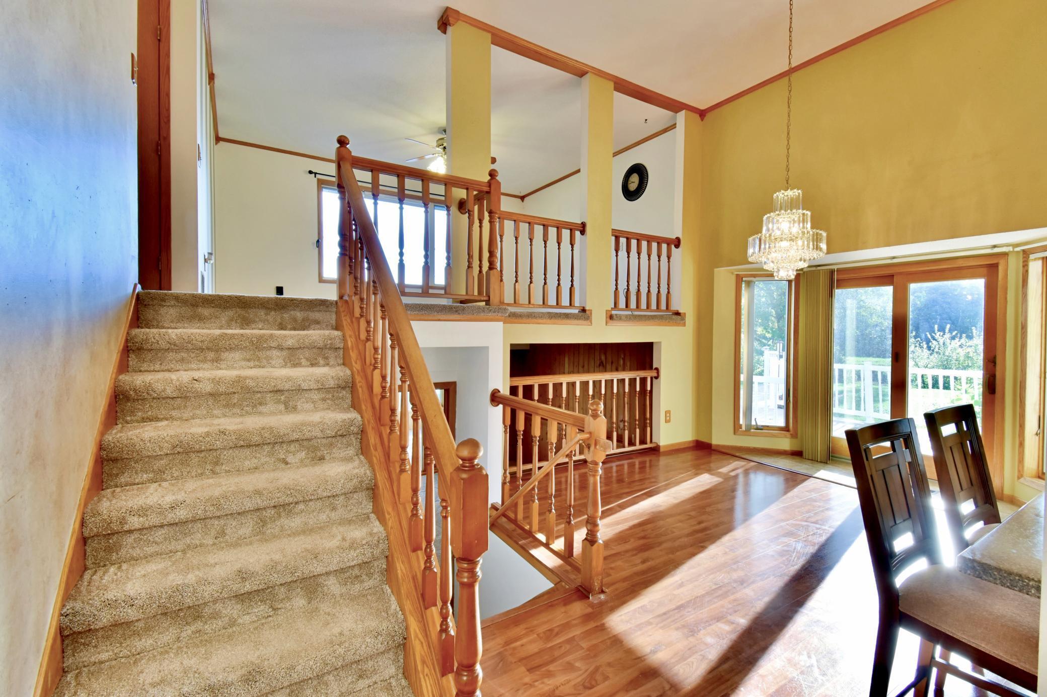 2320 Cedarcrest Court