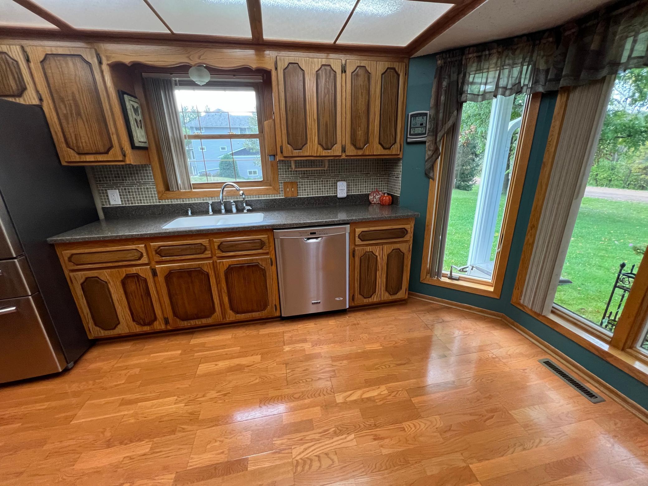 2320 Cedarcrest Court