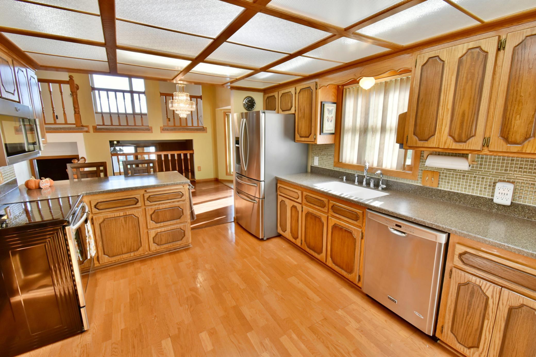 2320 Cedarcrest Court