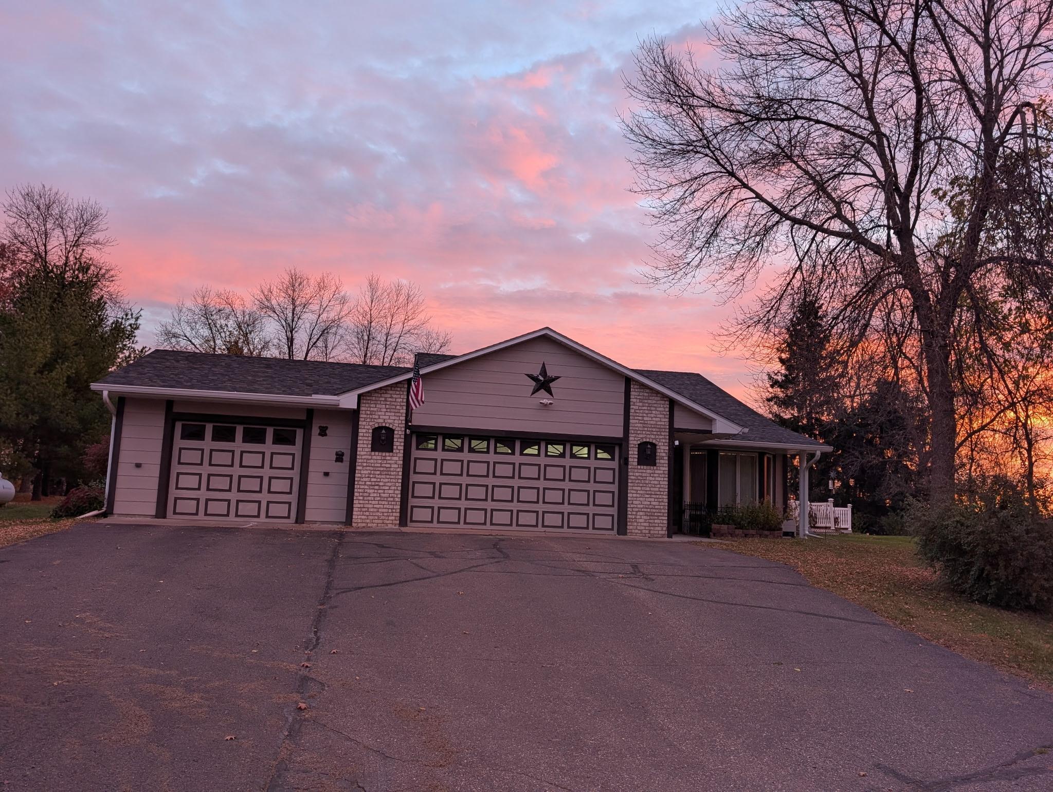 2320 Cedarcrest Court