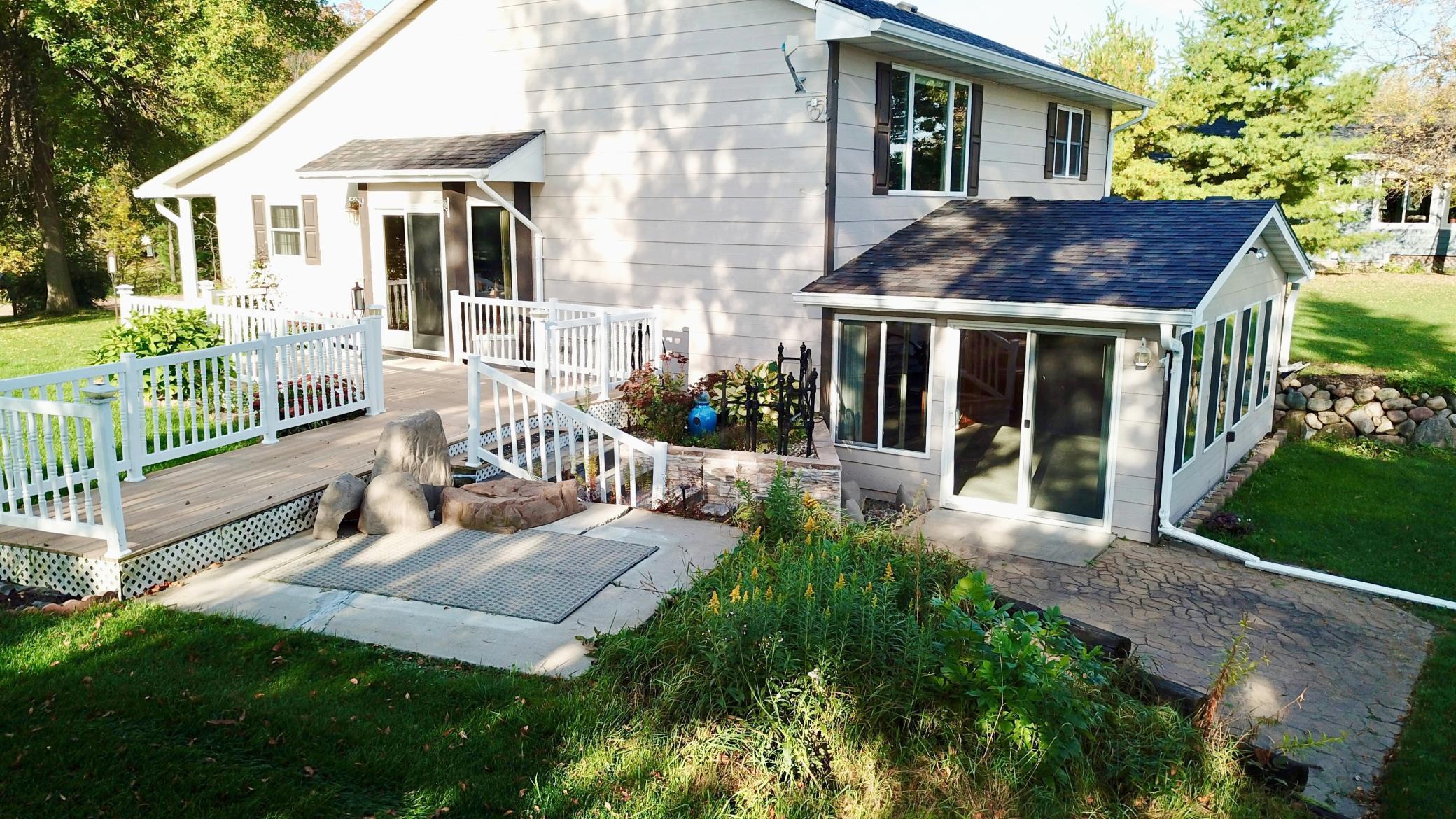 2320 Cedarcrest Court