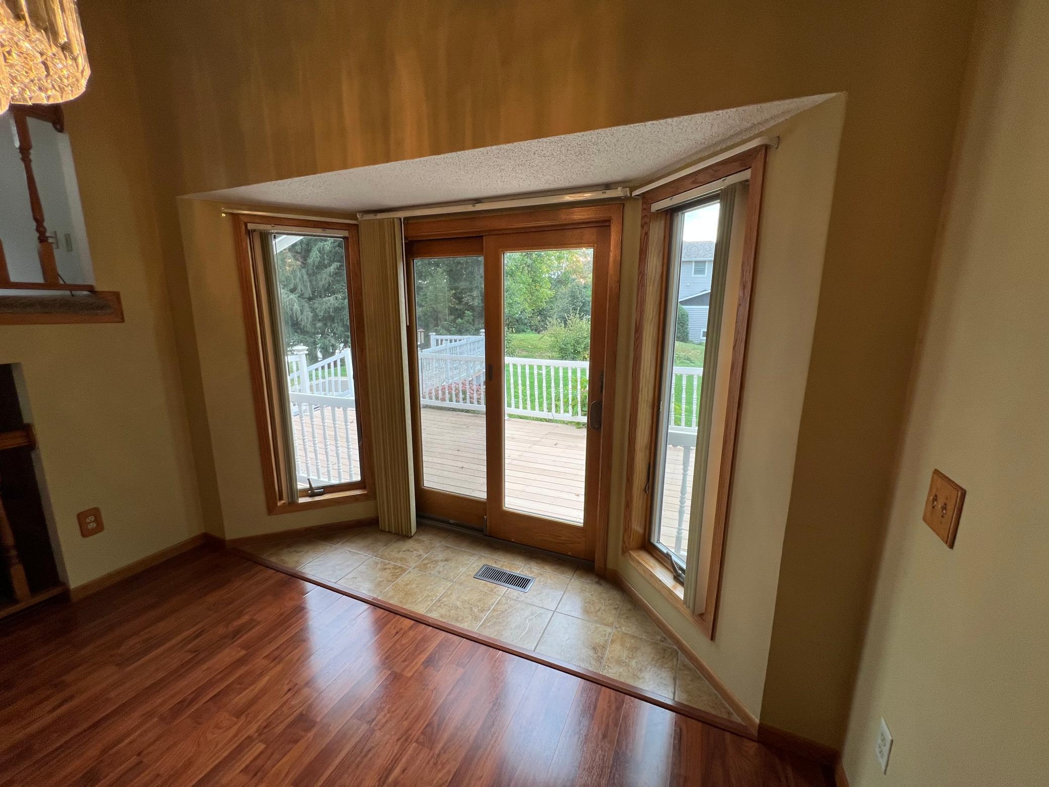 2320 Cedarcrest Court