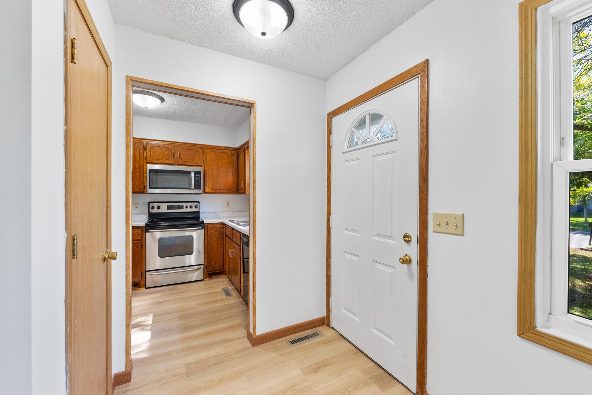 608 S Brookview Lane