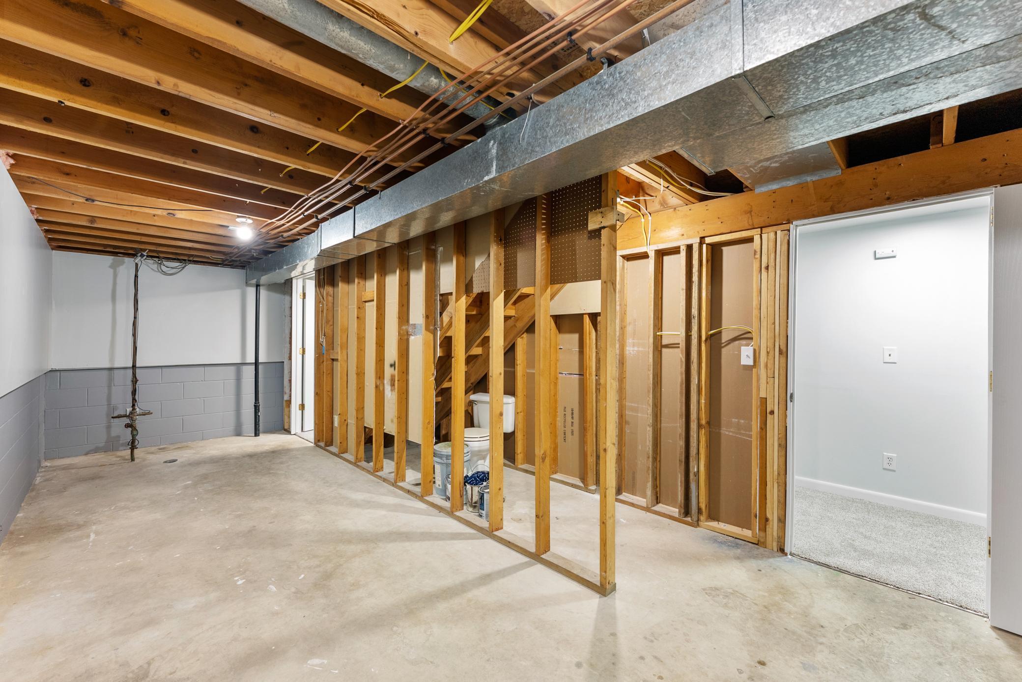 608 S Brookview Lane