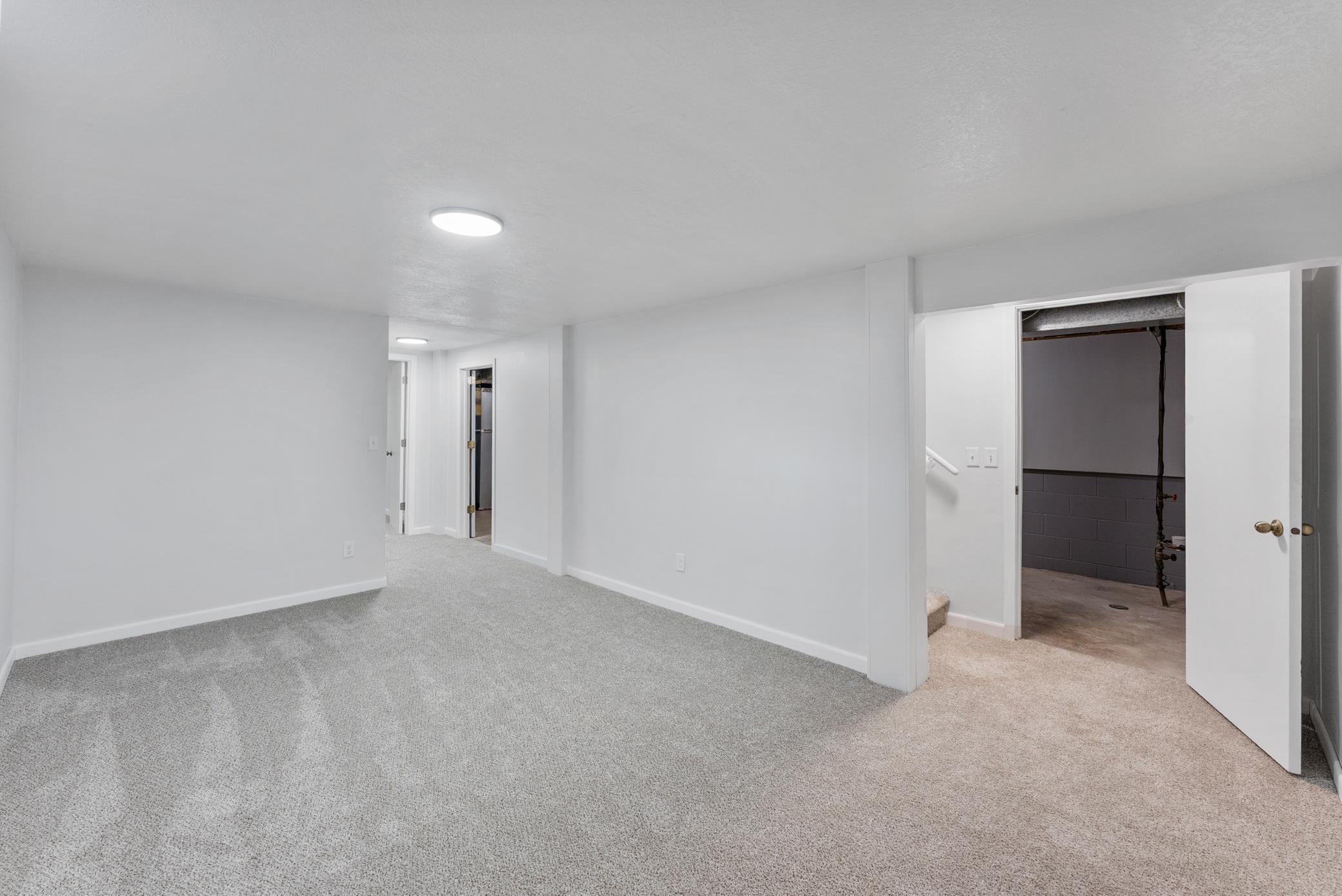 608 S Brookview Lane