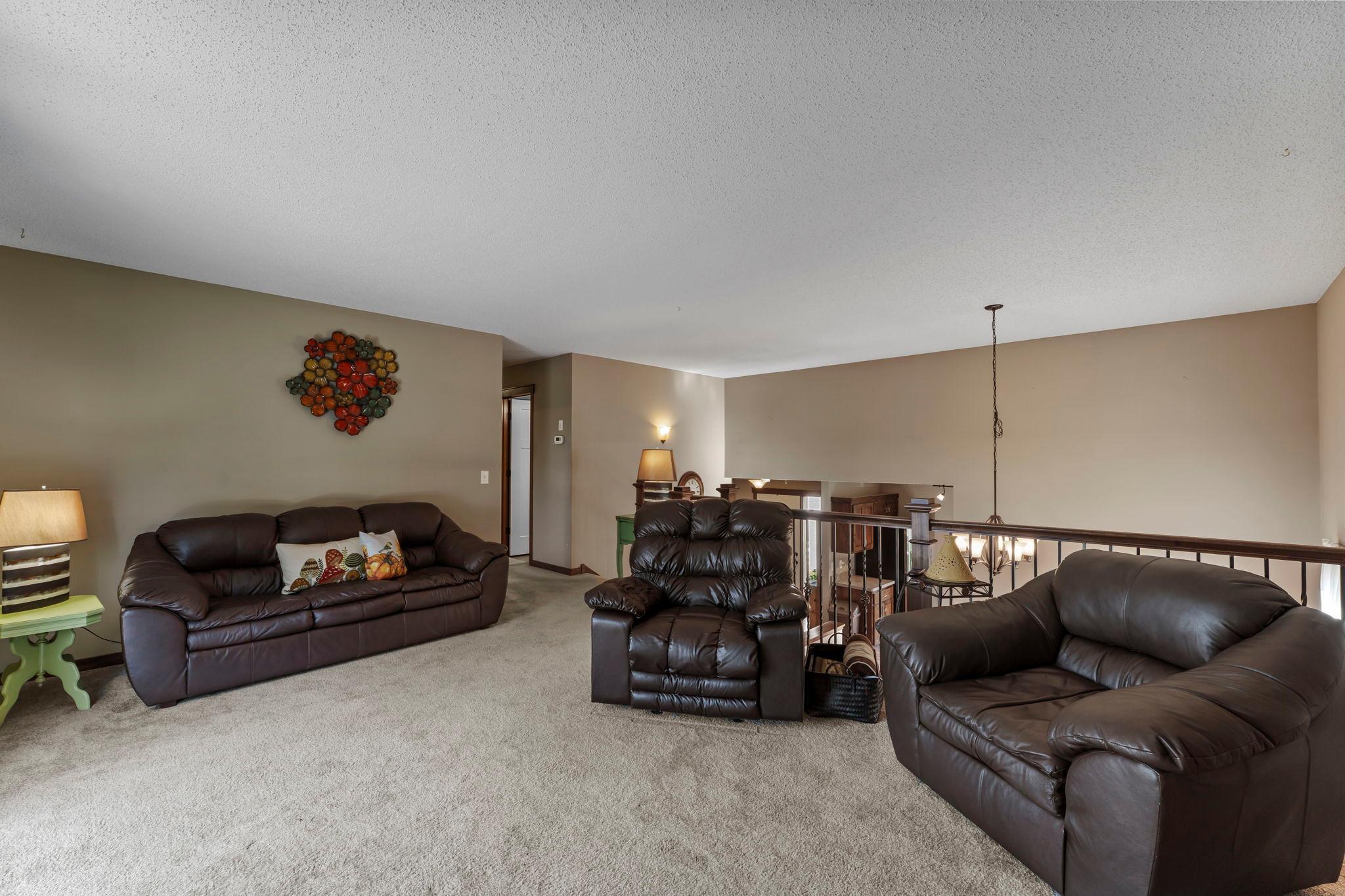 676 Elins Lake Road SE