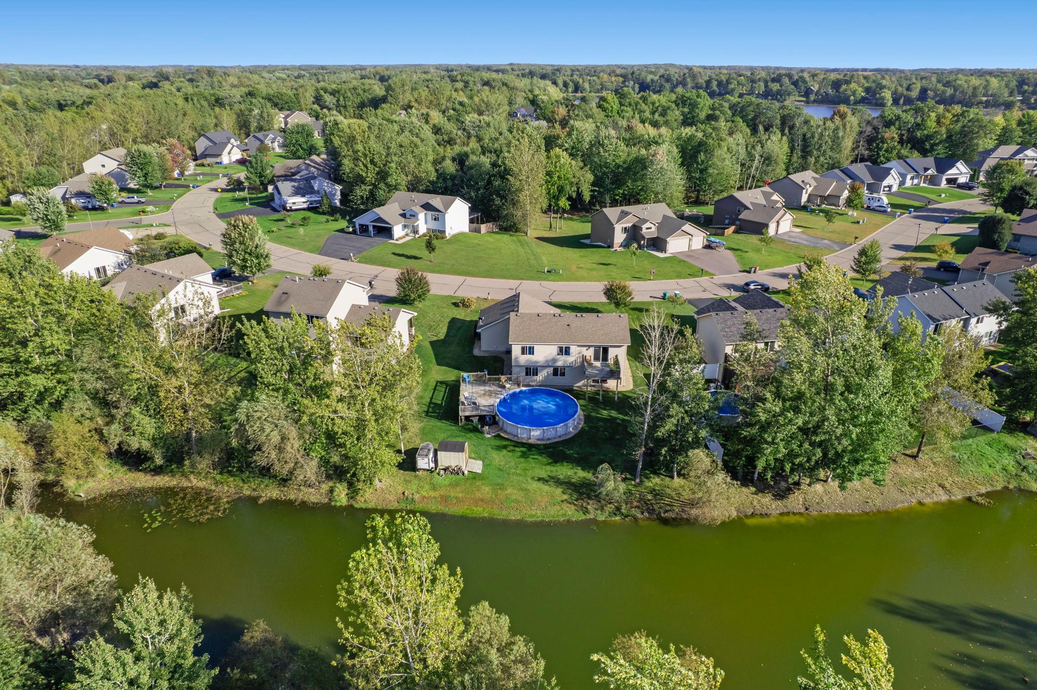 676 Elins Lake Road SE