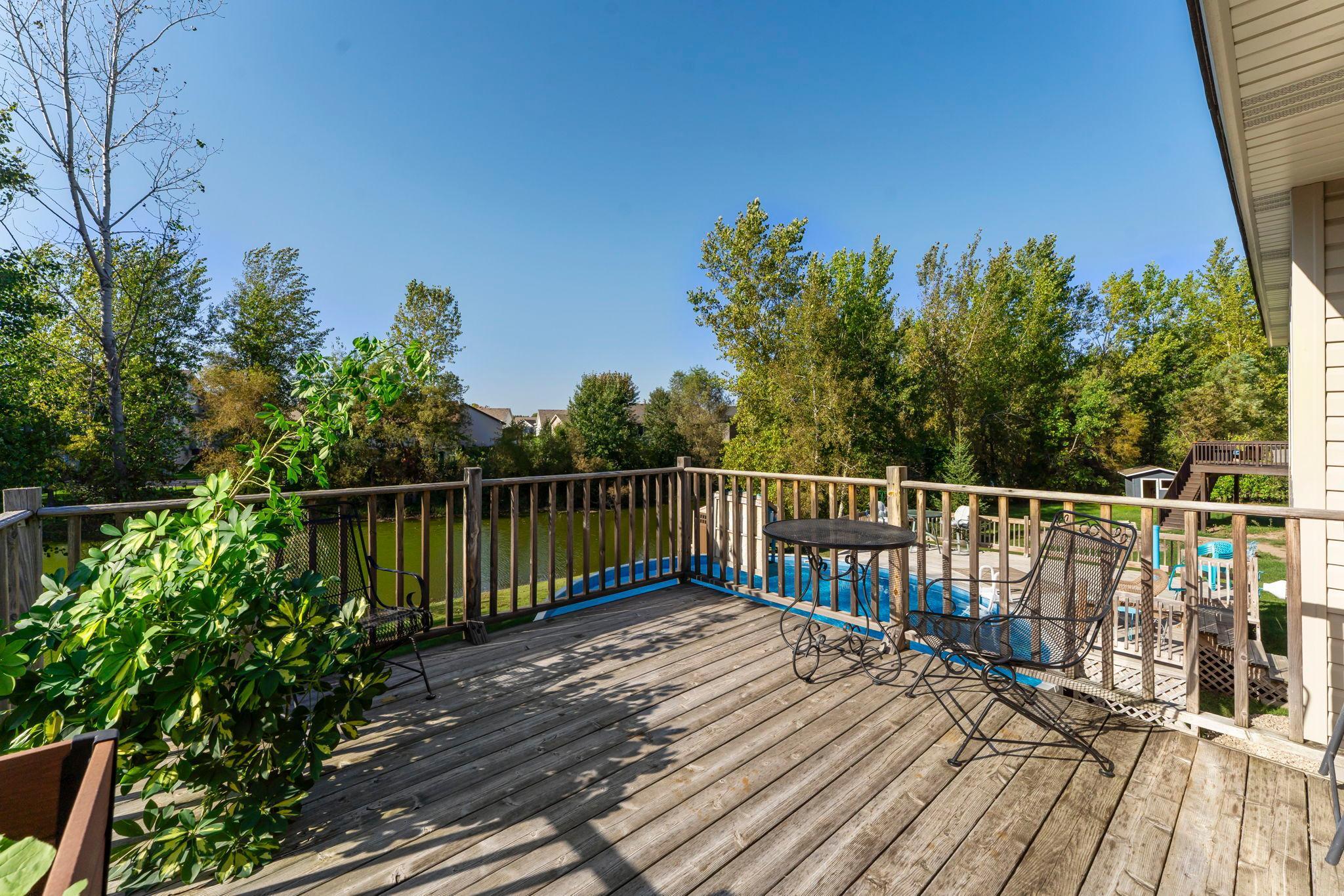 676 Elins Lake Road SE