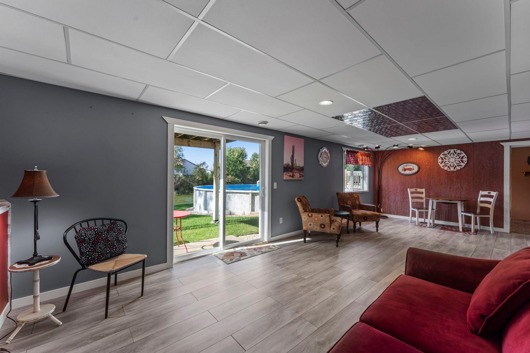 676 Elins Lake Road SE