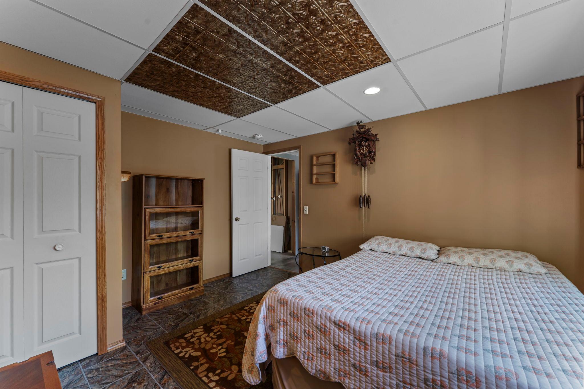 676 Elins Lake Road SE