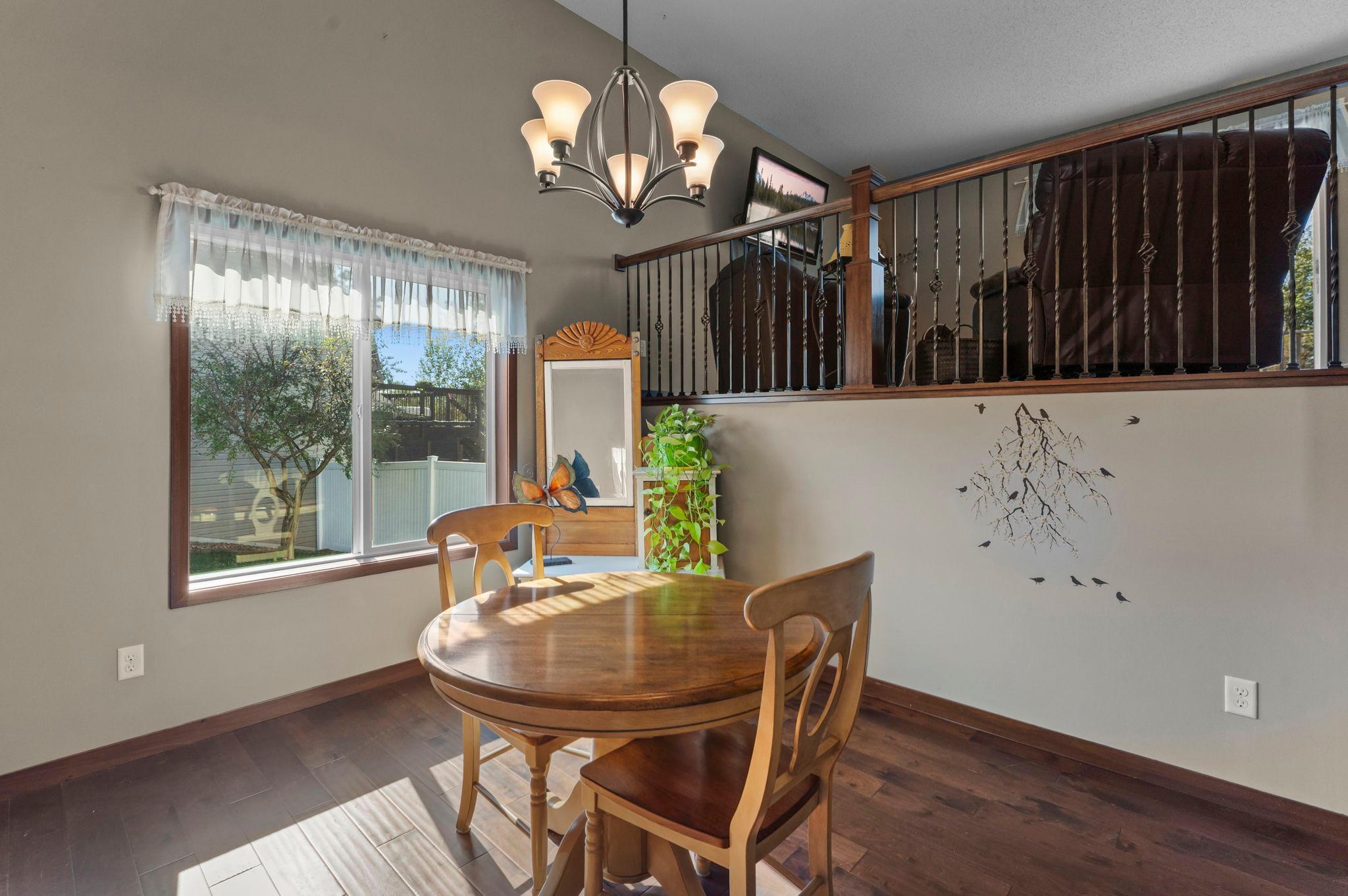 676 Elins Lake Road SE