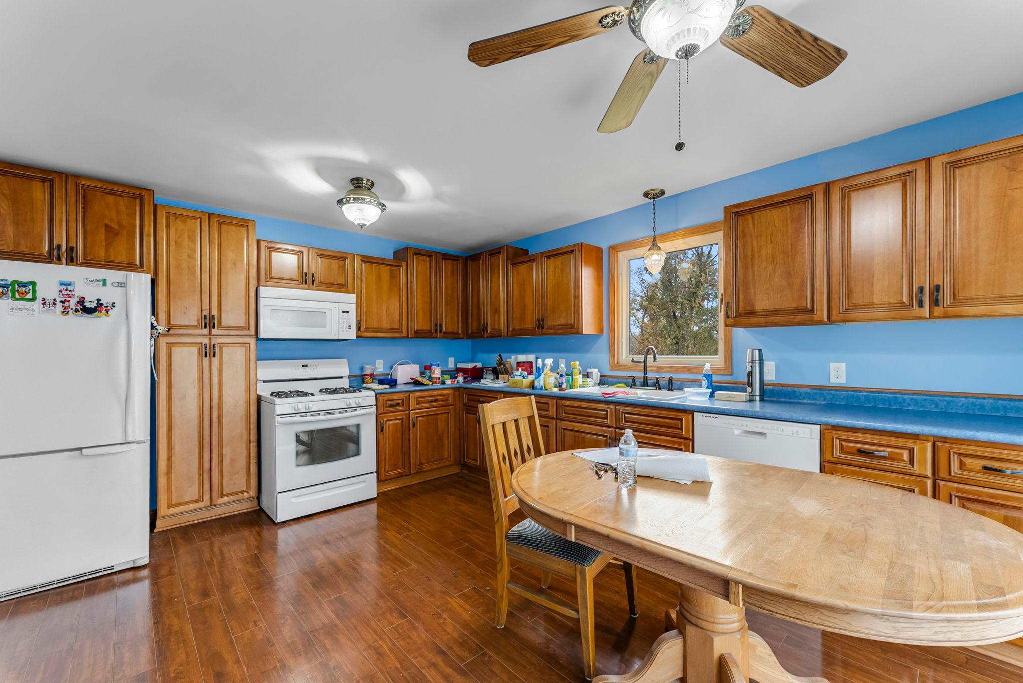 24923 Durant Street NE