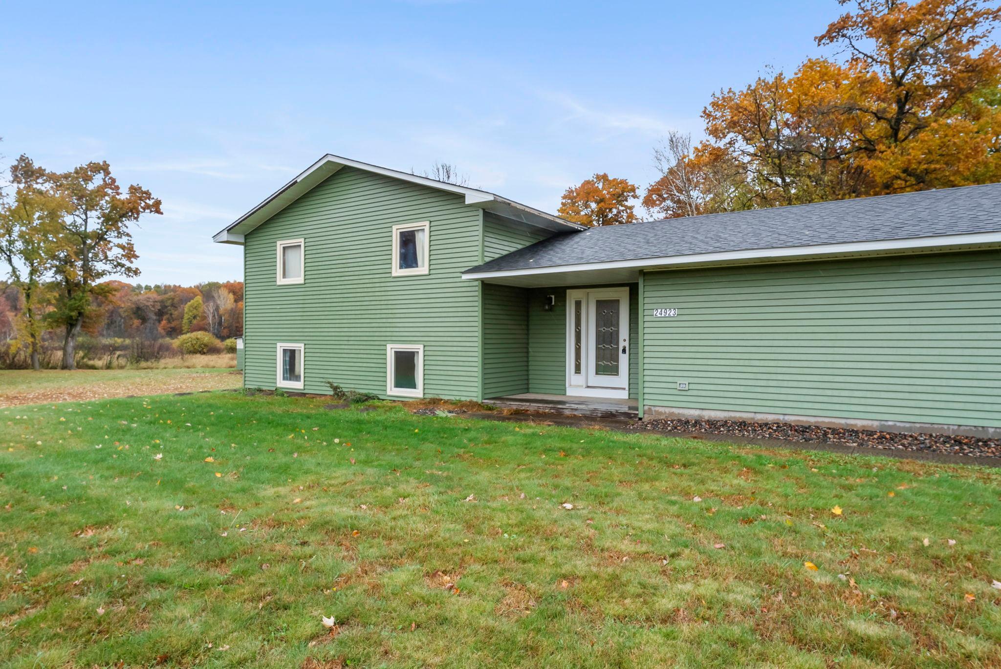 24923 Durant Street NE