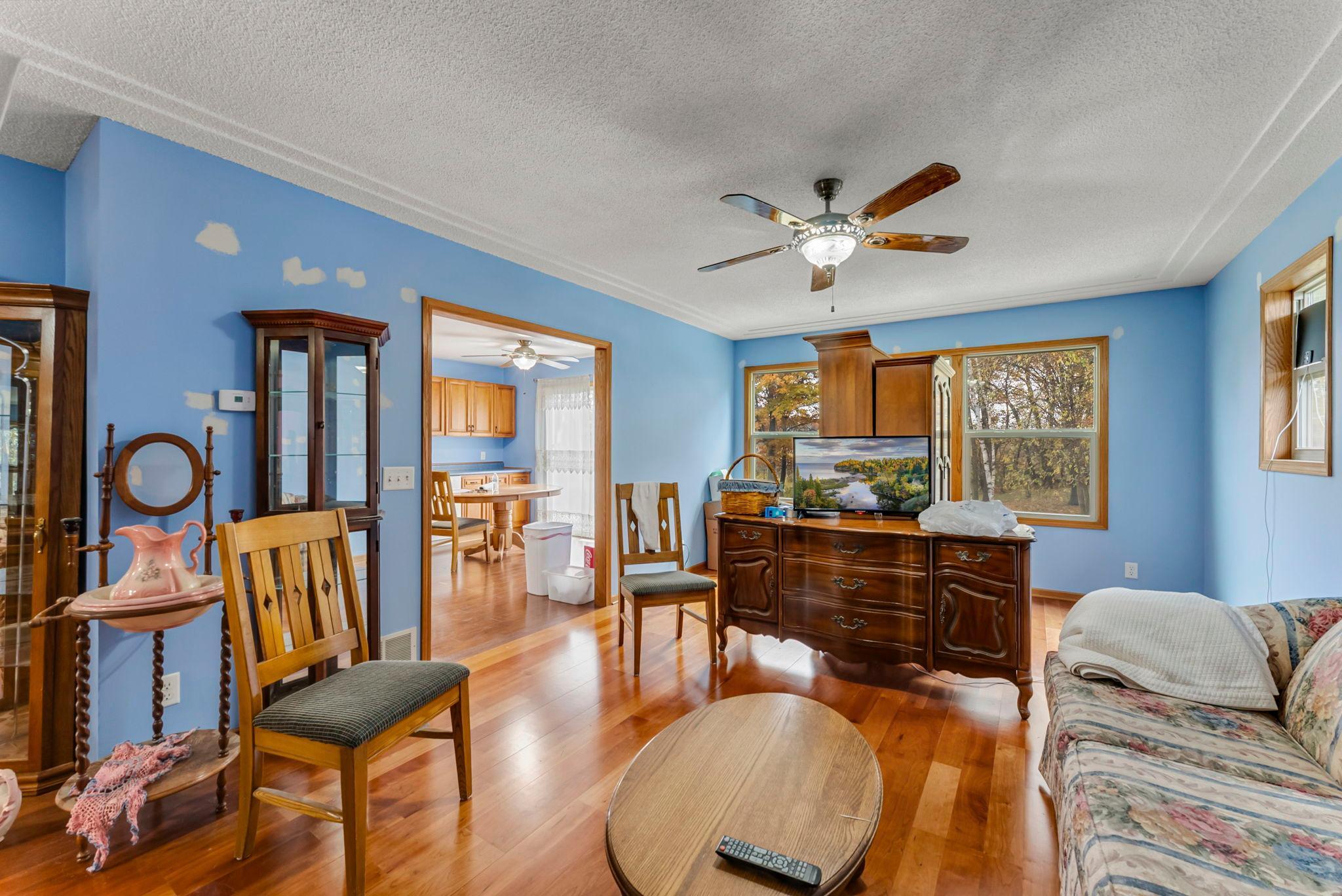 24923 Durant Street NE