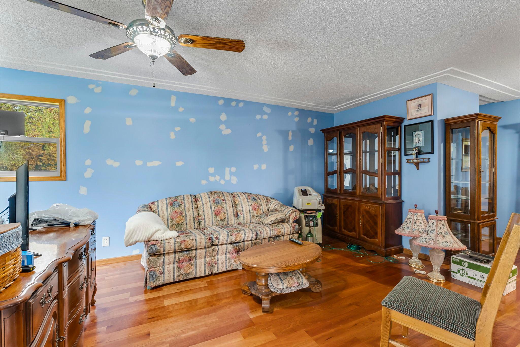 24923 Durant Street NE