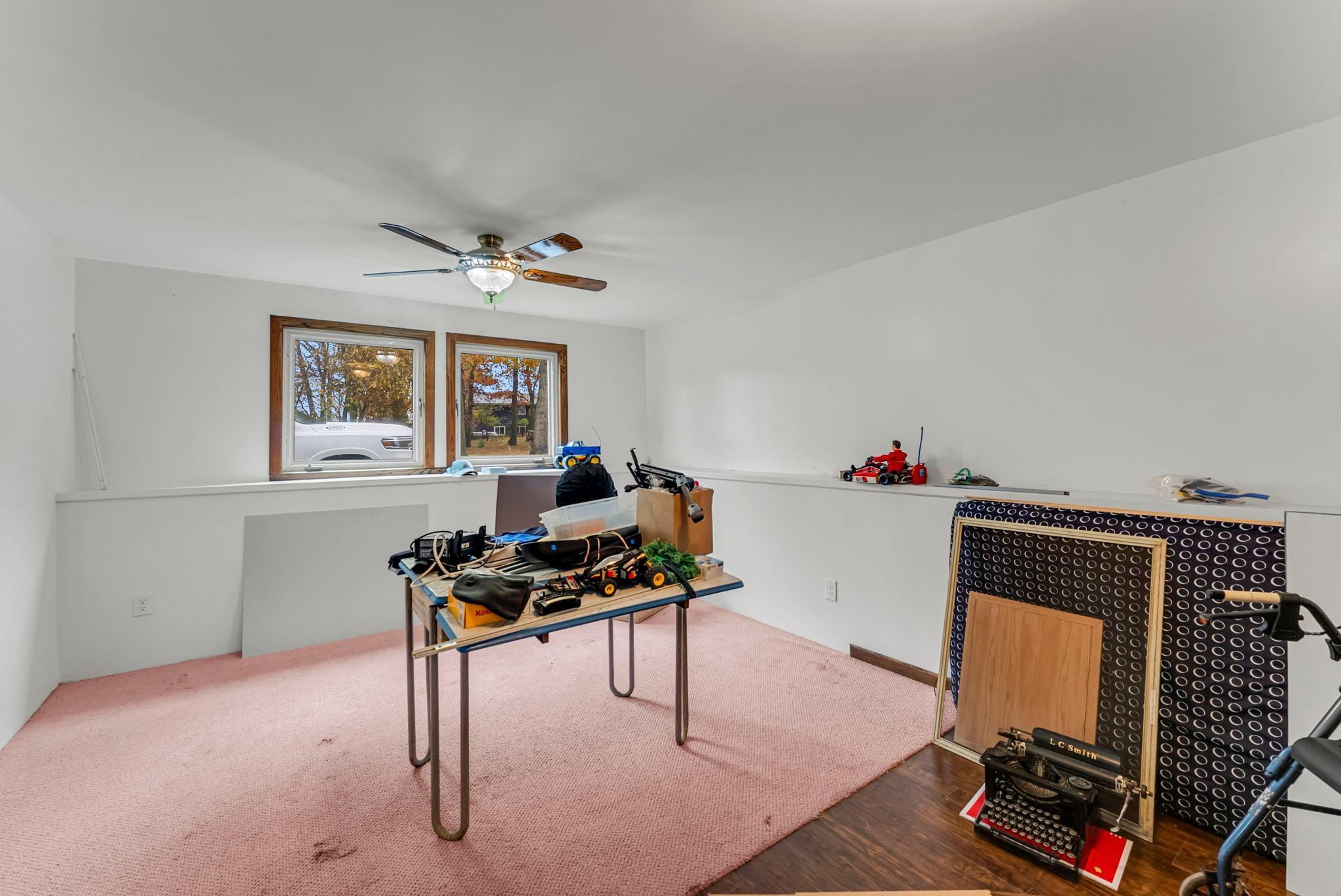 24923 Durant Street NE