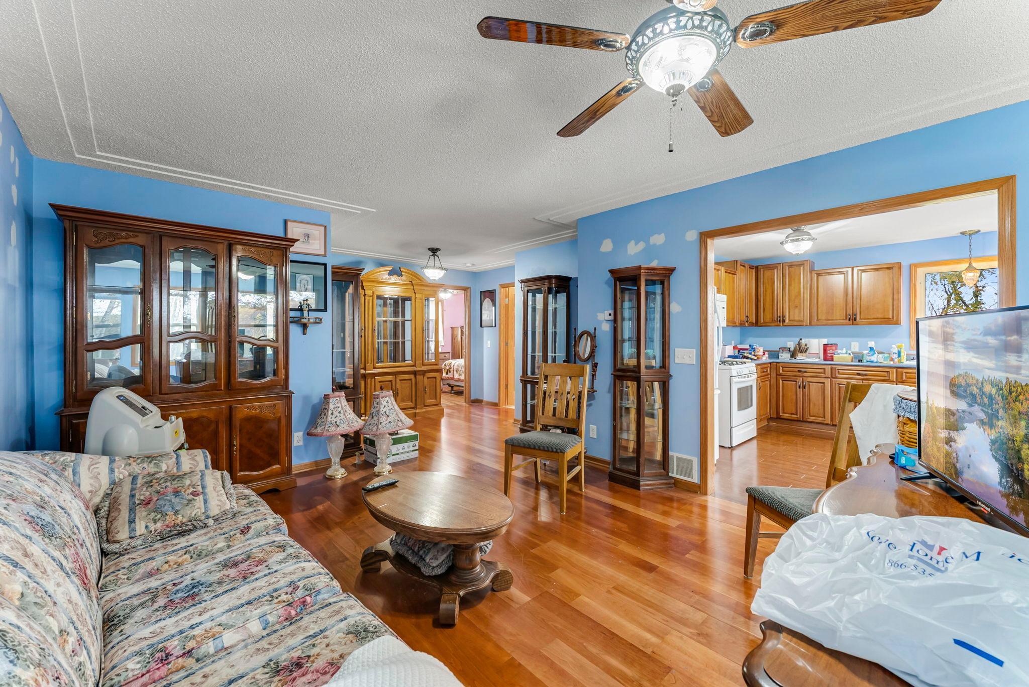 24923 Durant Street NE