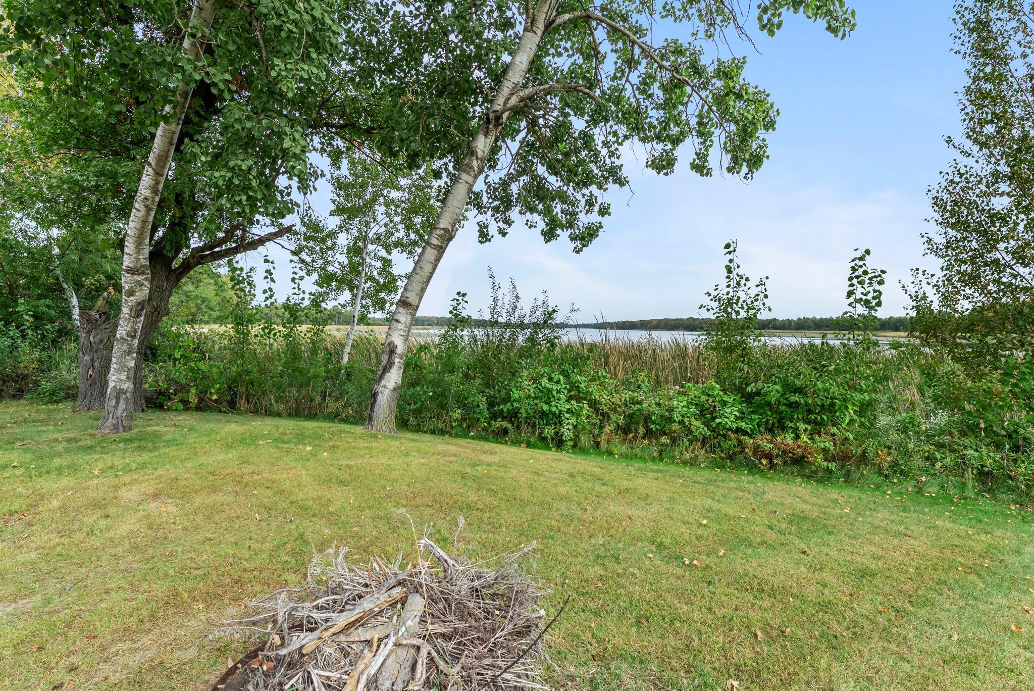 31883 Lakeway Drive NE