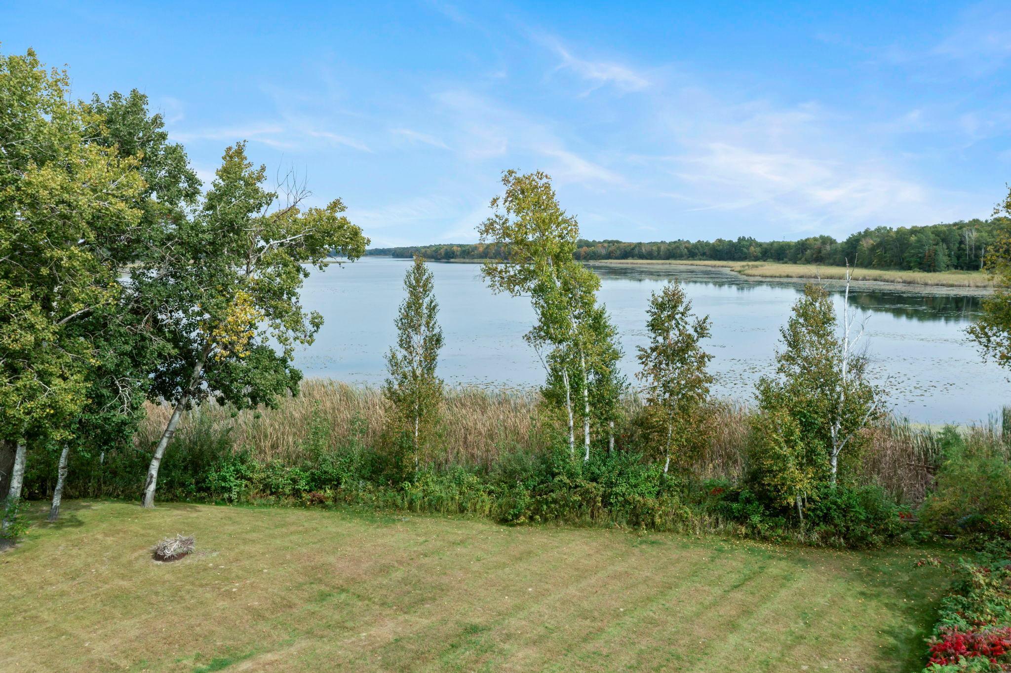 31883 Lakeway Drive NE