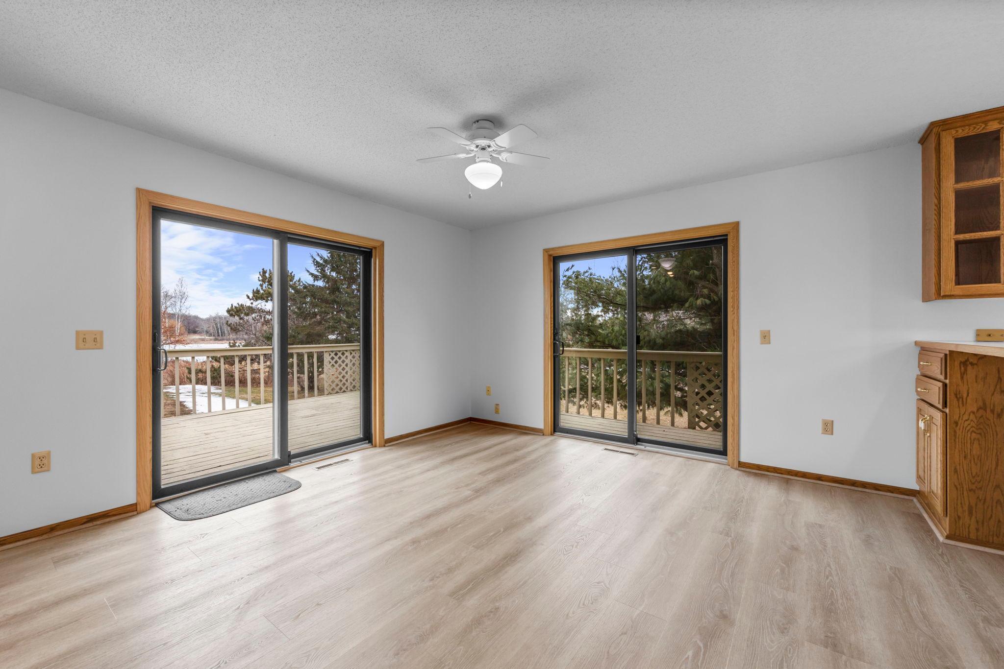 31883 Lakeway Drive NE