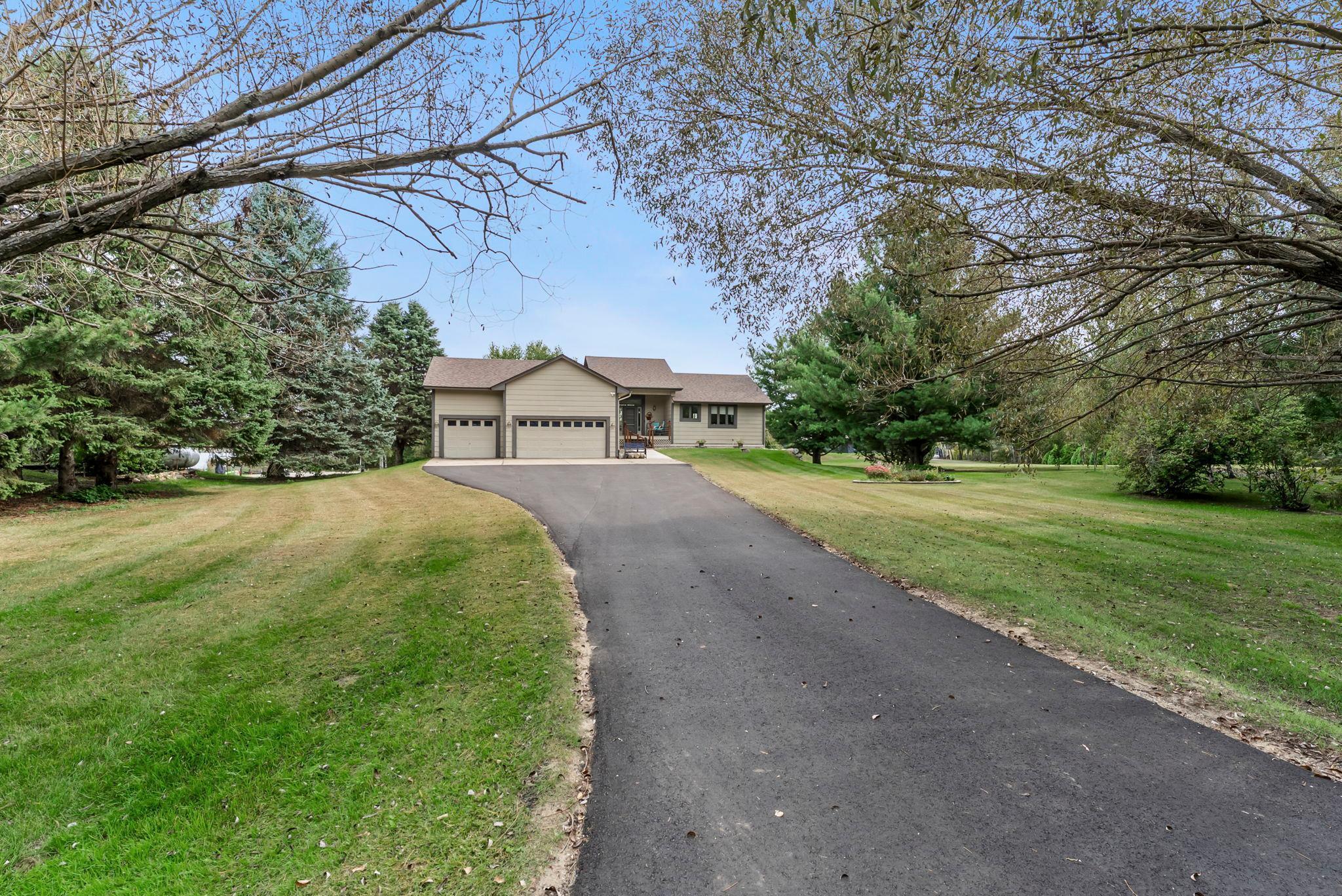 31883 Lakeway Drive NE