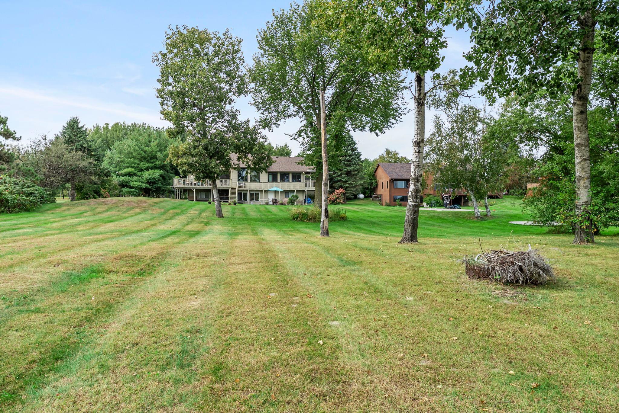 31883 Lakeway Drive NE