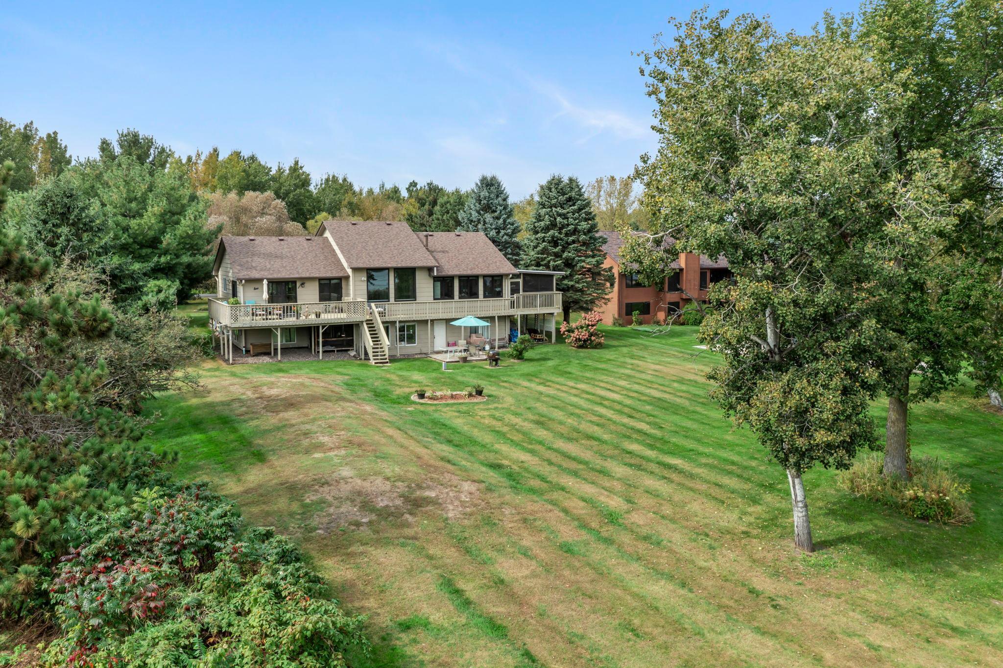 31883 Lakeway Drive NE