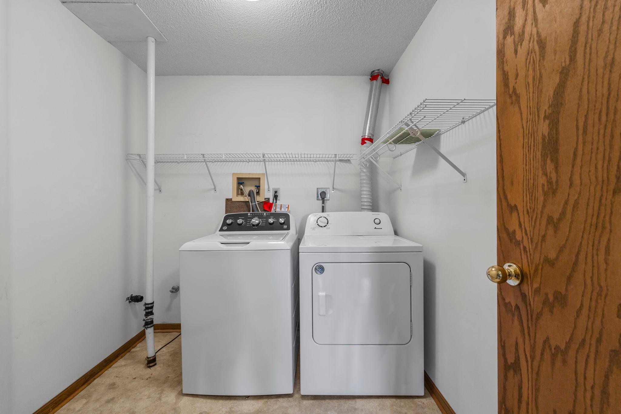 31883 Lakeway Drive NE