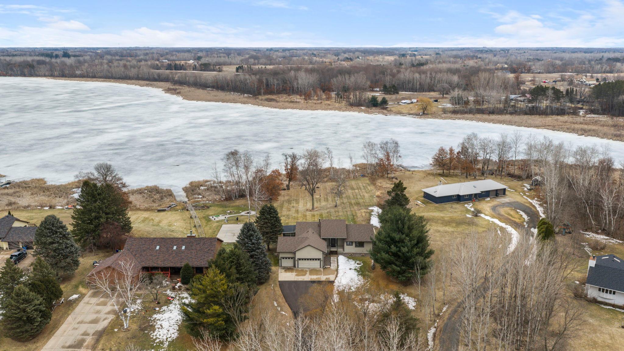 31883 Lakeway Drive NE