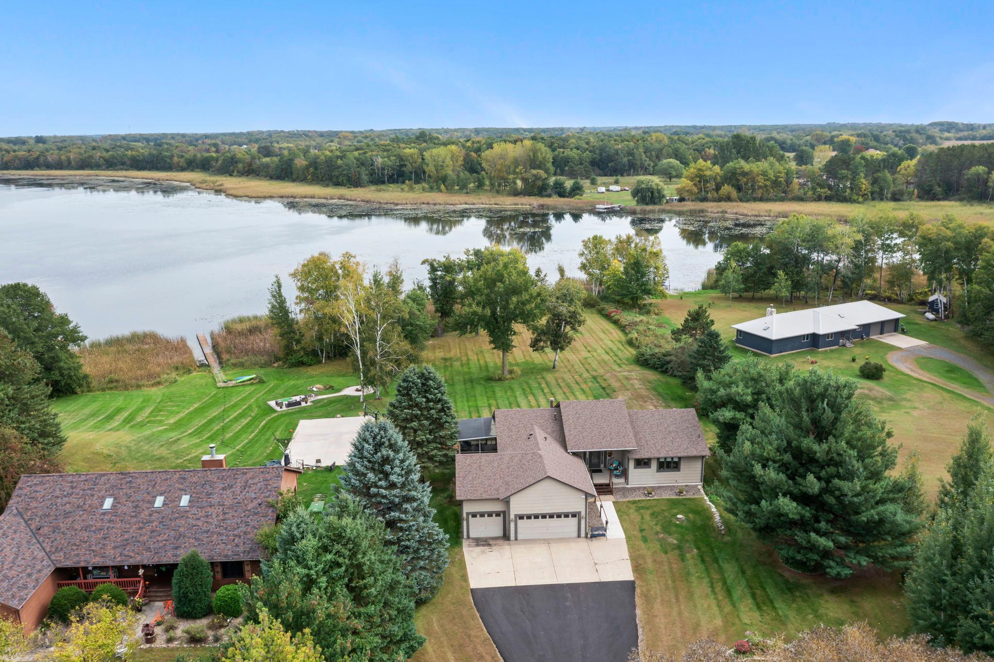 31883 Lakeway Drive NE