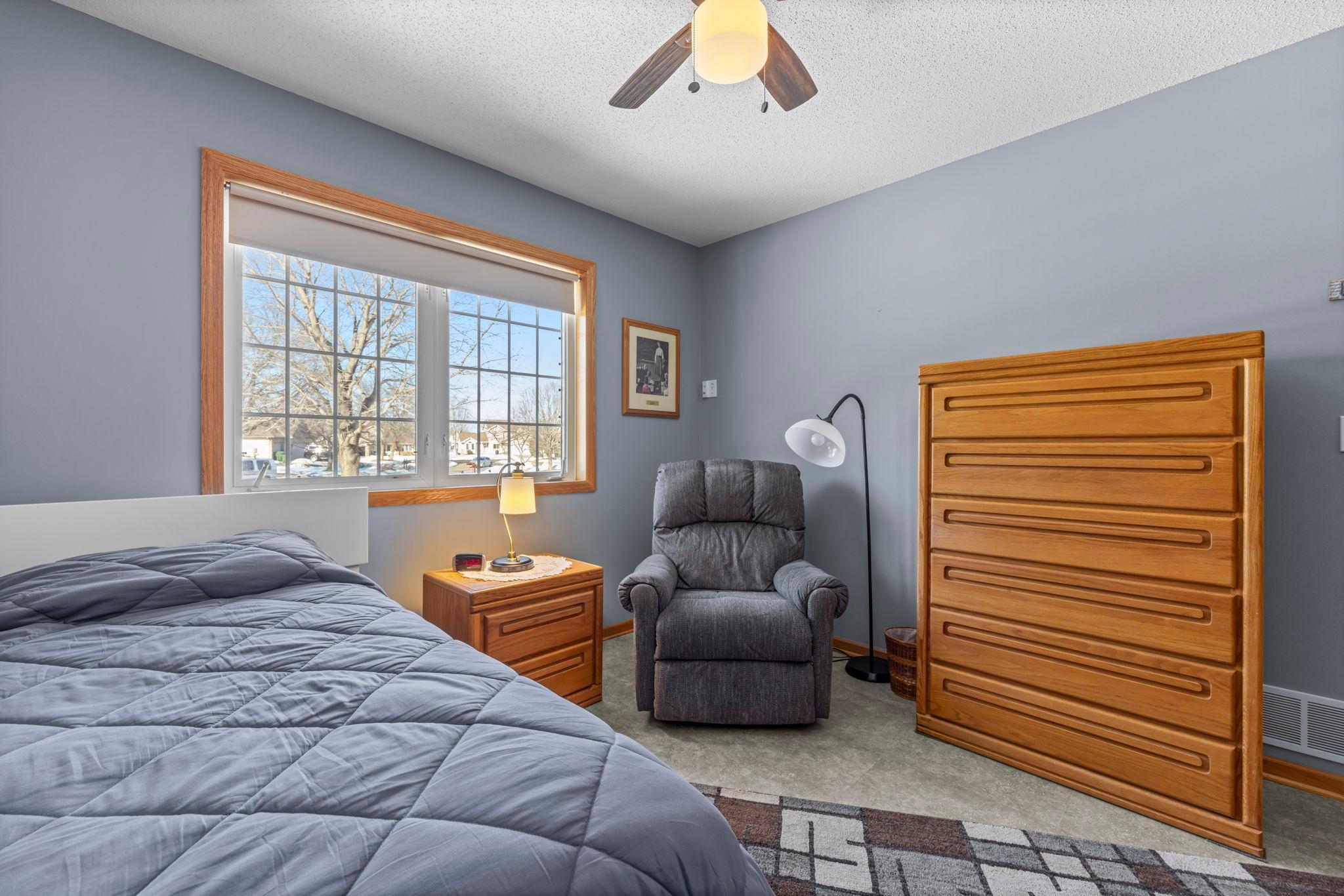 8755 Coral Sea Court NE