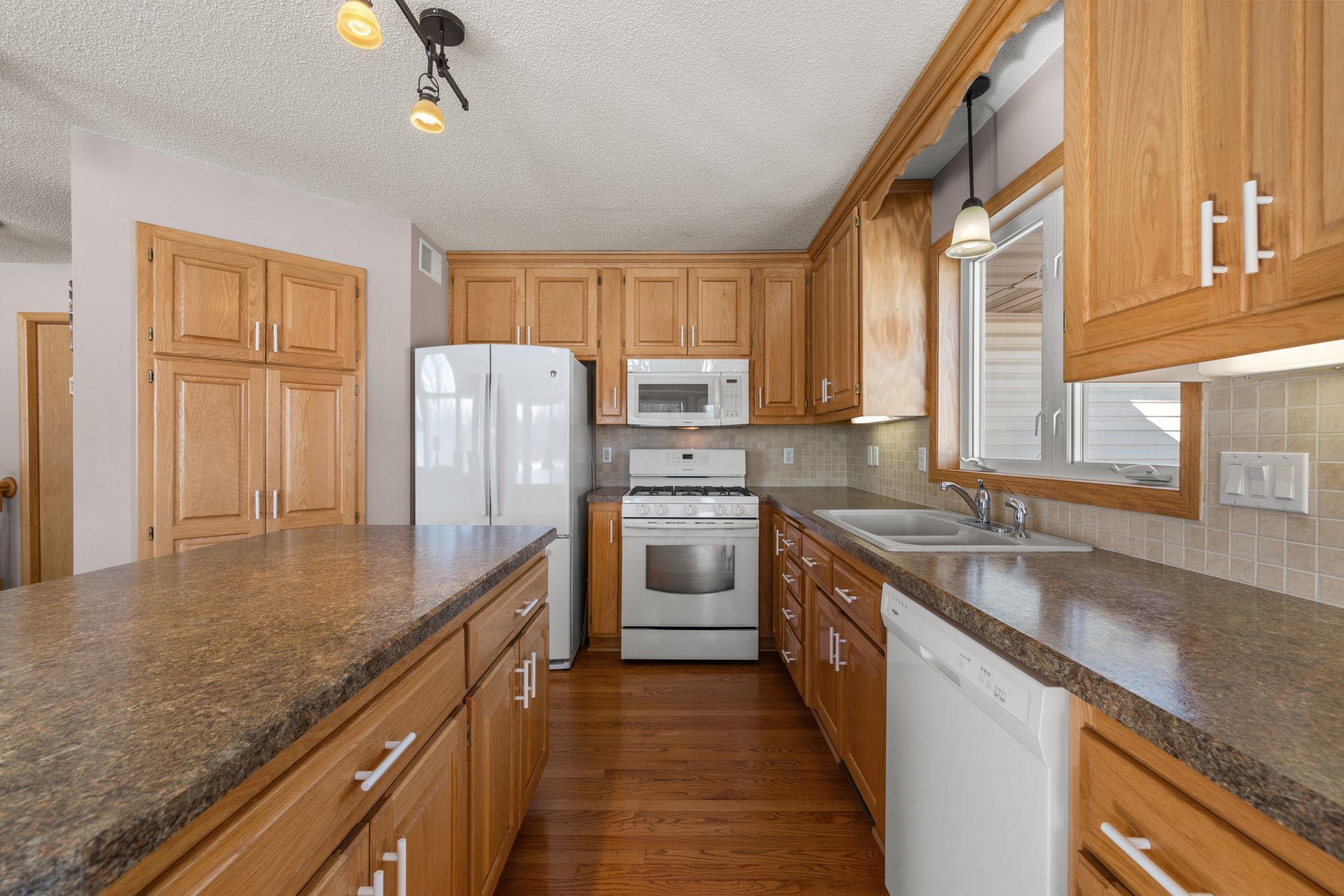 8755 Coral Sea Court NE