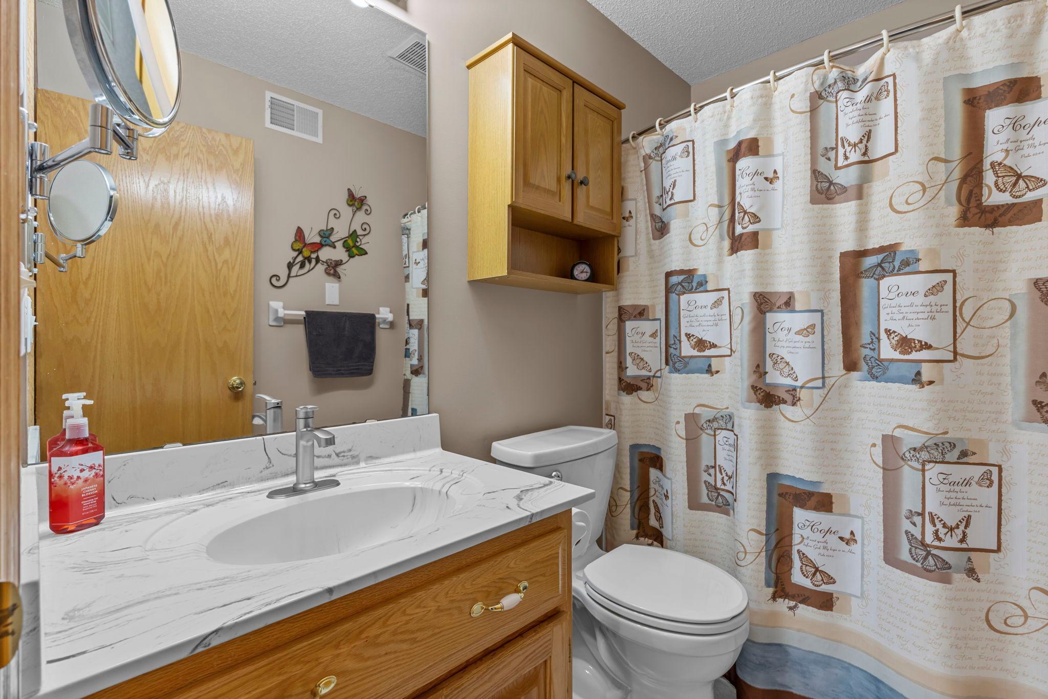 8755 Coral Sea Court NE