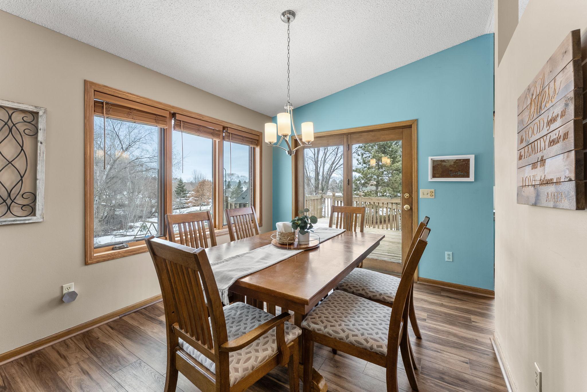 33584 Washington Street NE