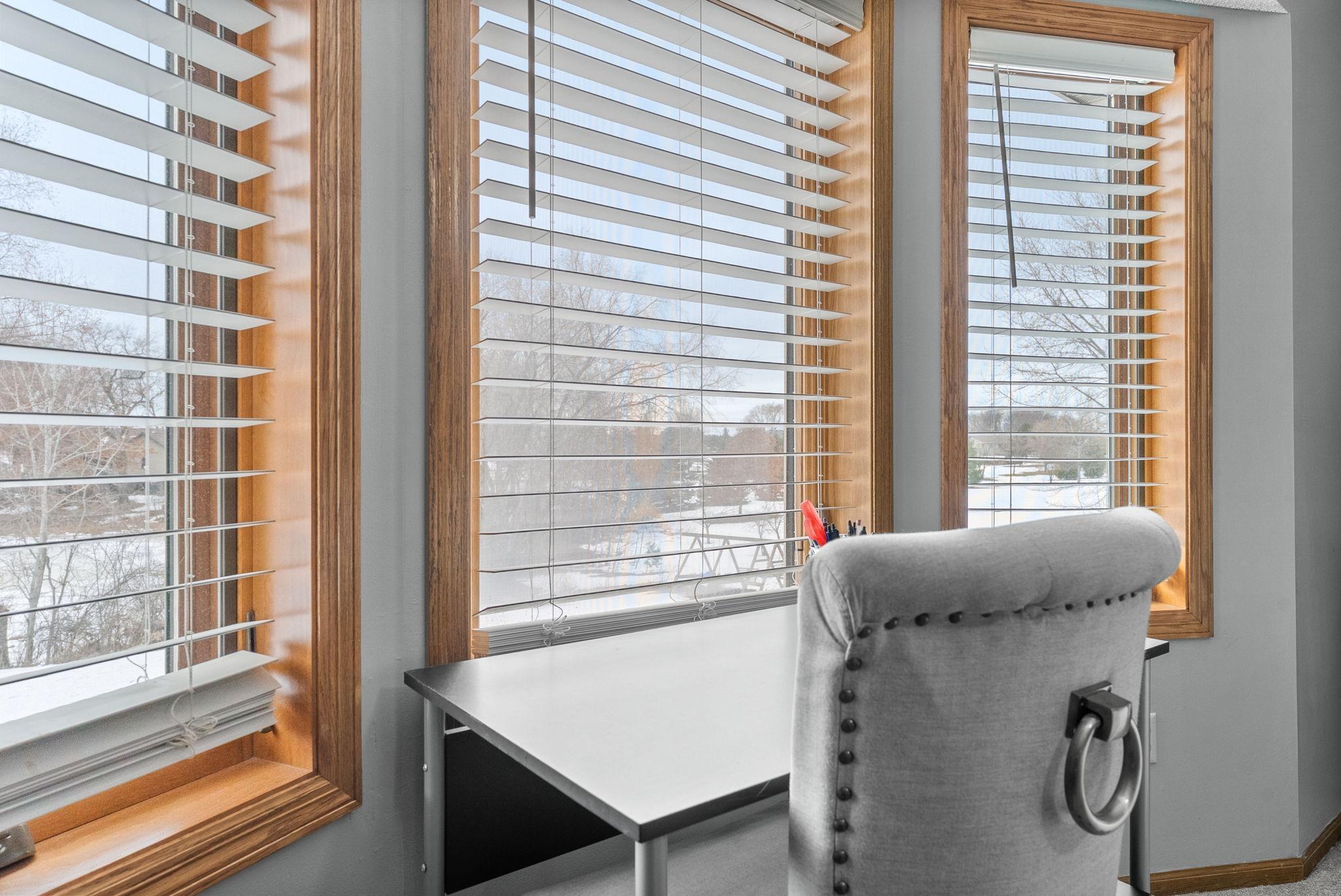 33584 Washington Street NE