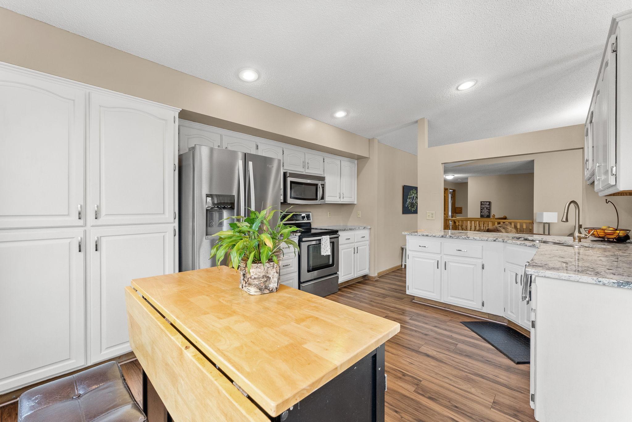 33584 Washington Street NE