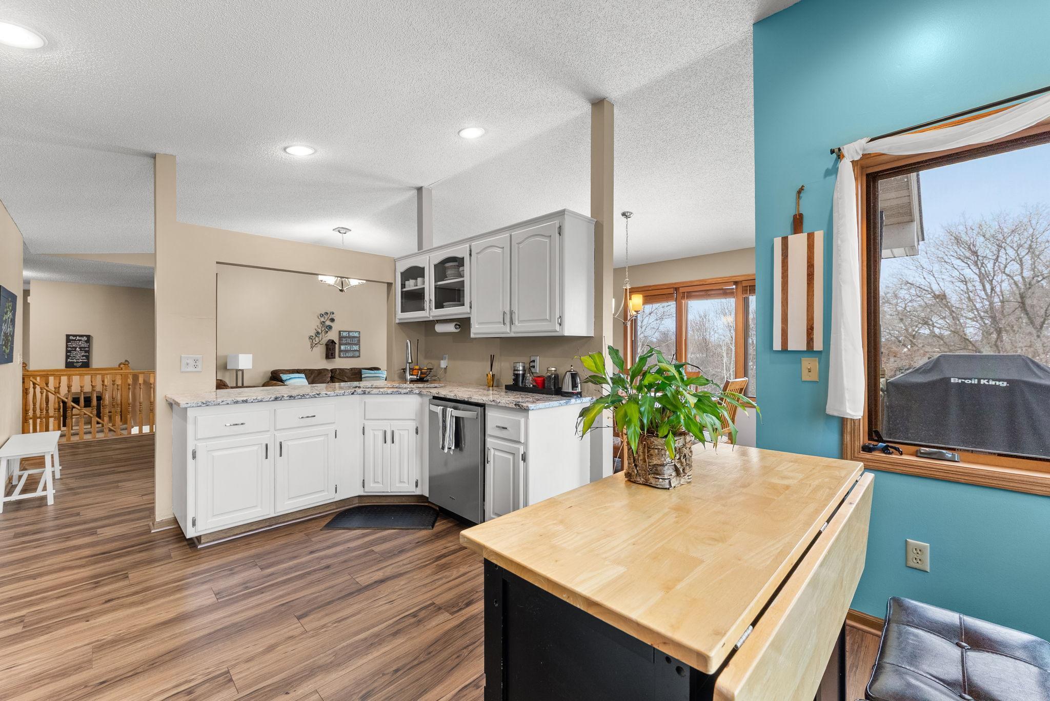 33584 Washington Street NE