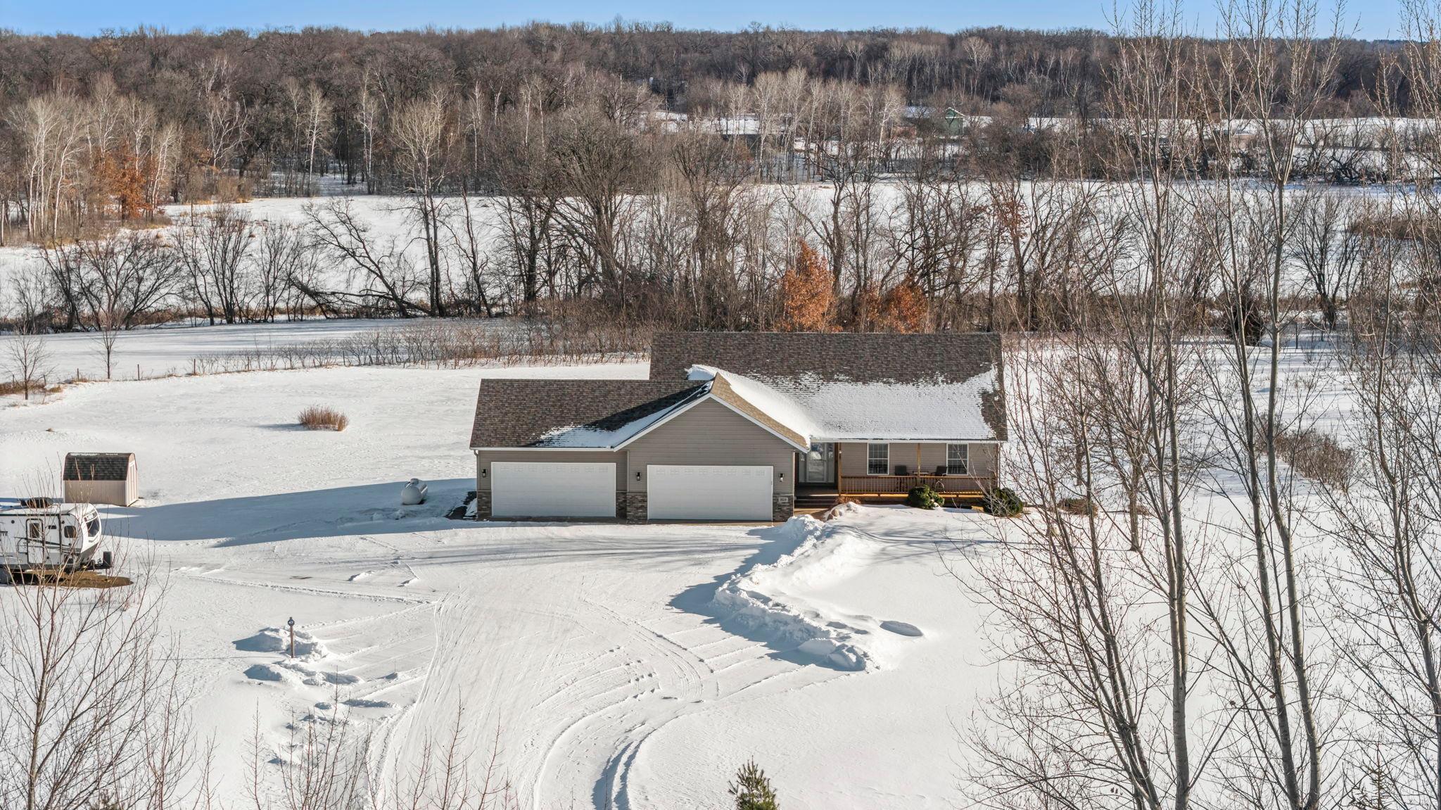 35219 Isetta Trail NE