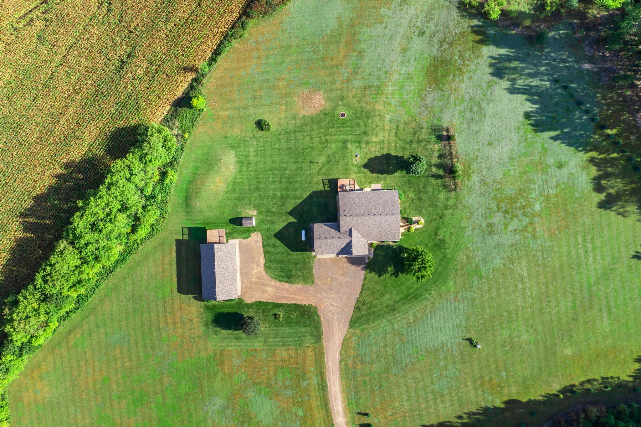 35219 Isetta Trail NE