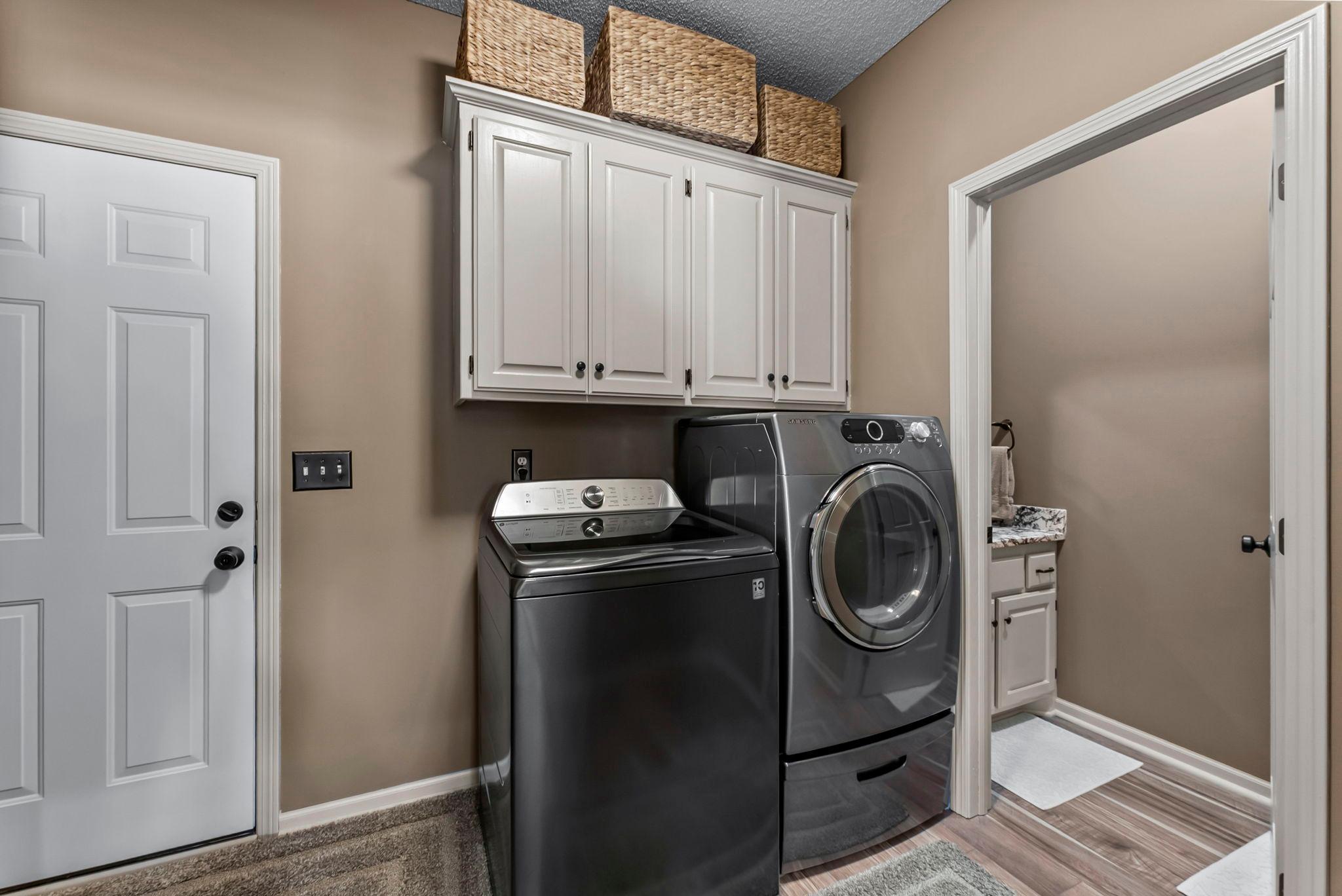 35219 Isetta Trail NE