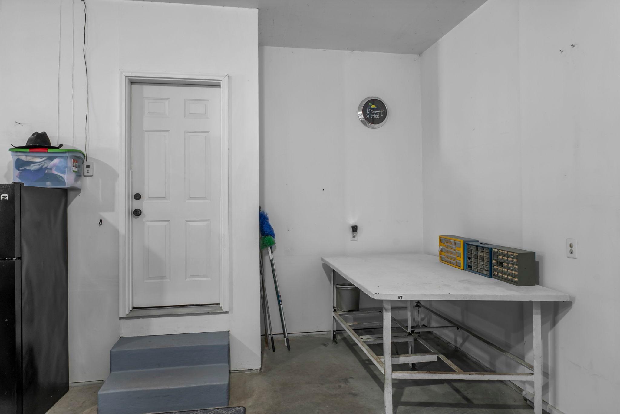 35219 Isetta Trail NE