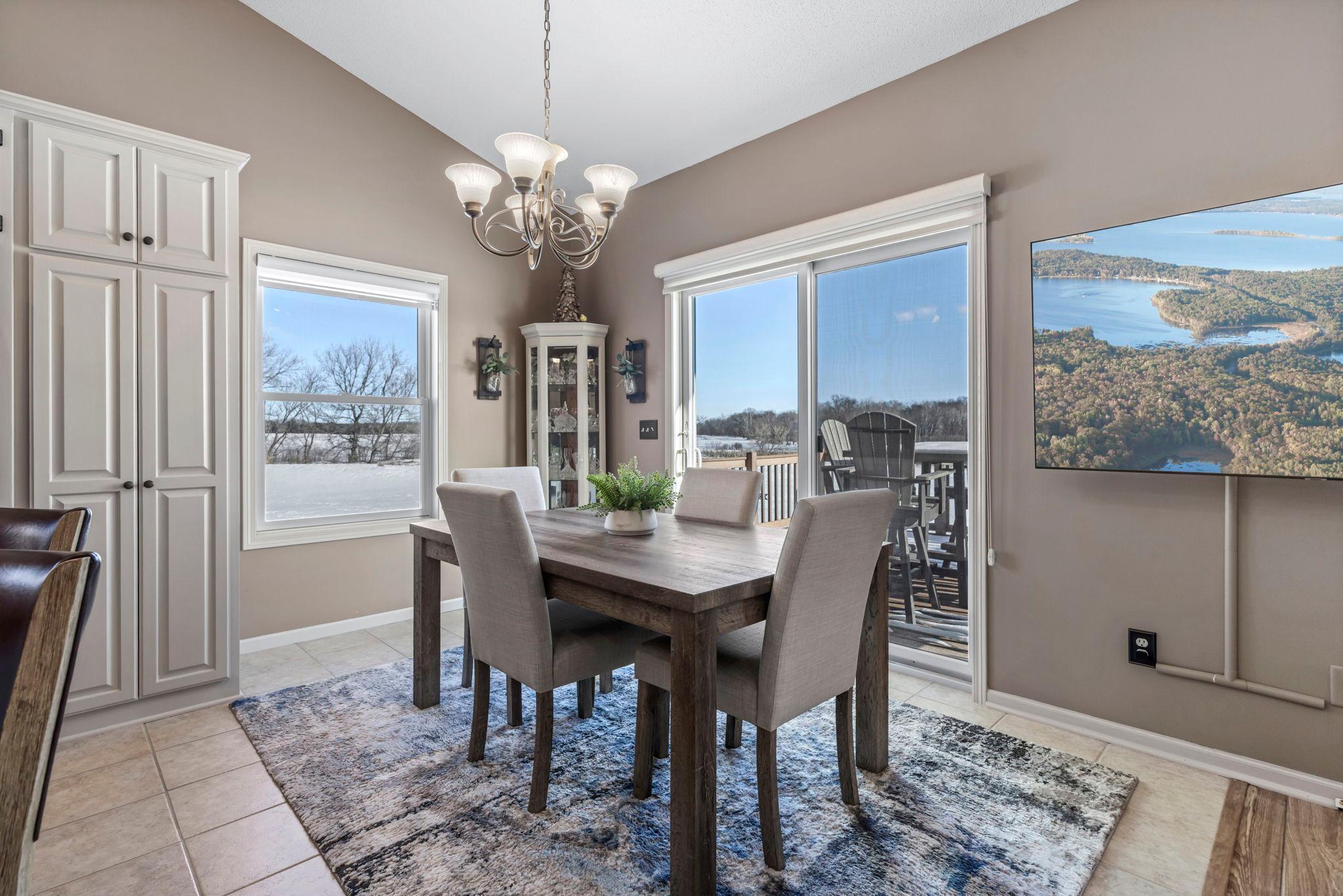 35219 Isetta Trail NE