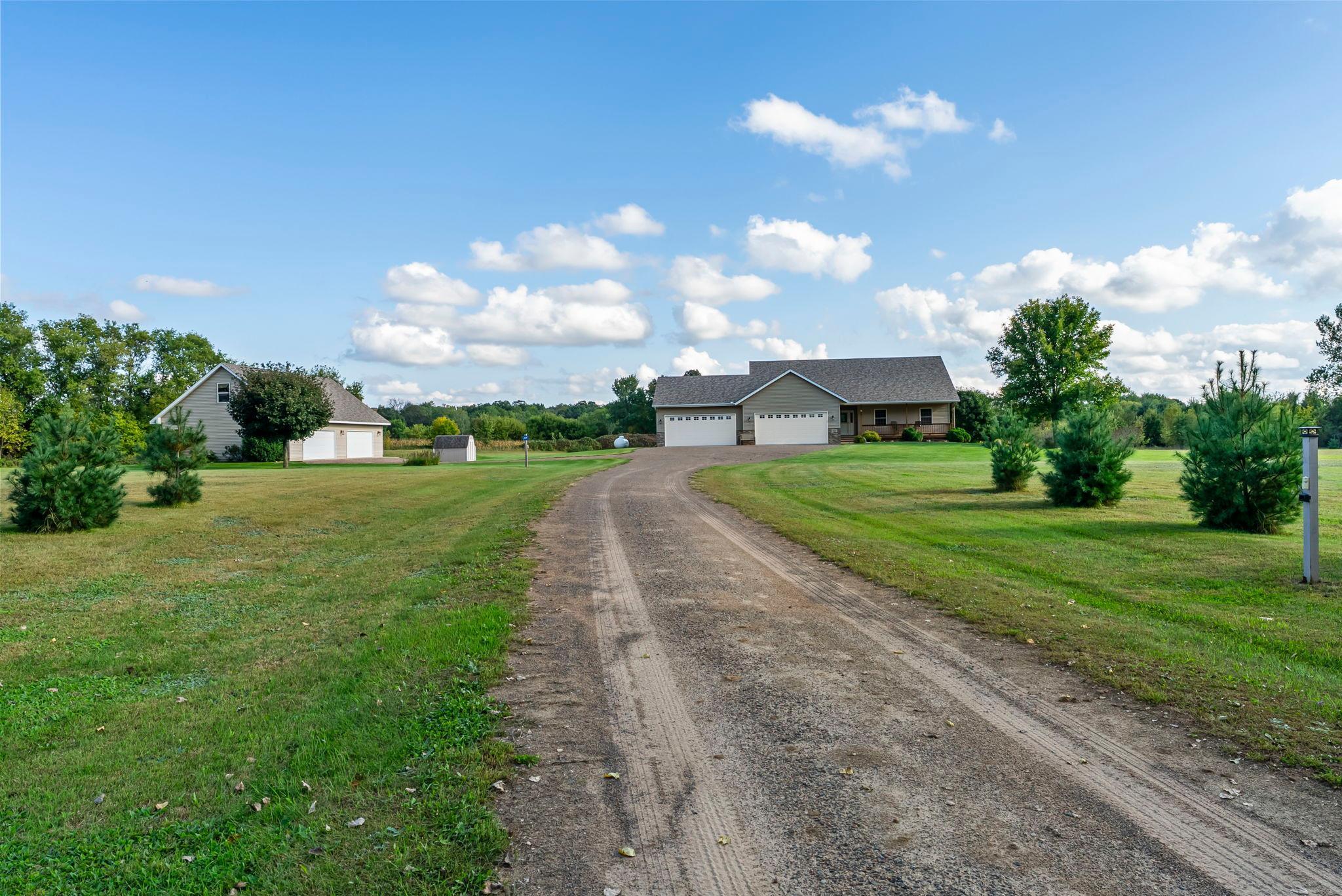 35219 Isetta Trail NE