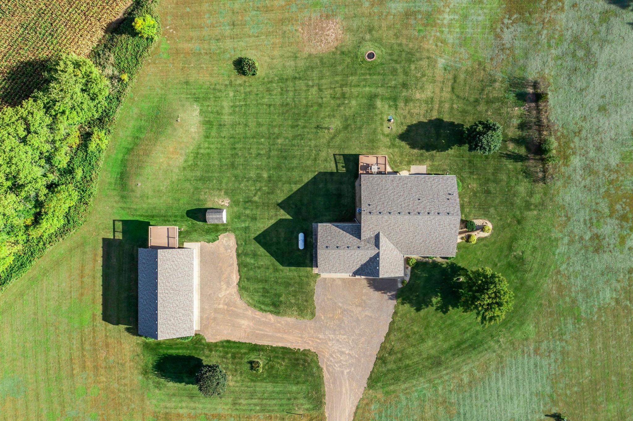 35219 Isetta Trail NE